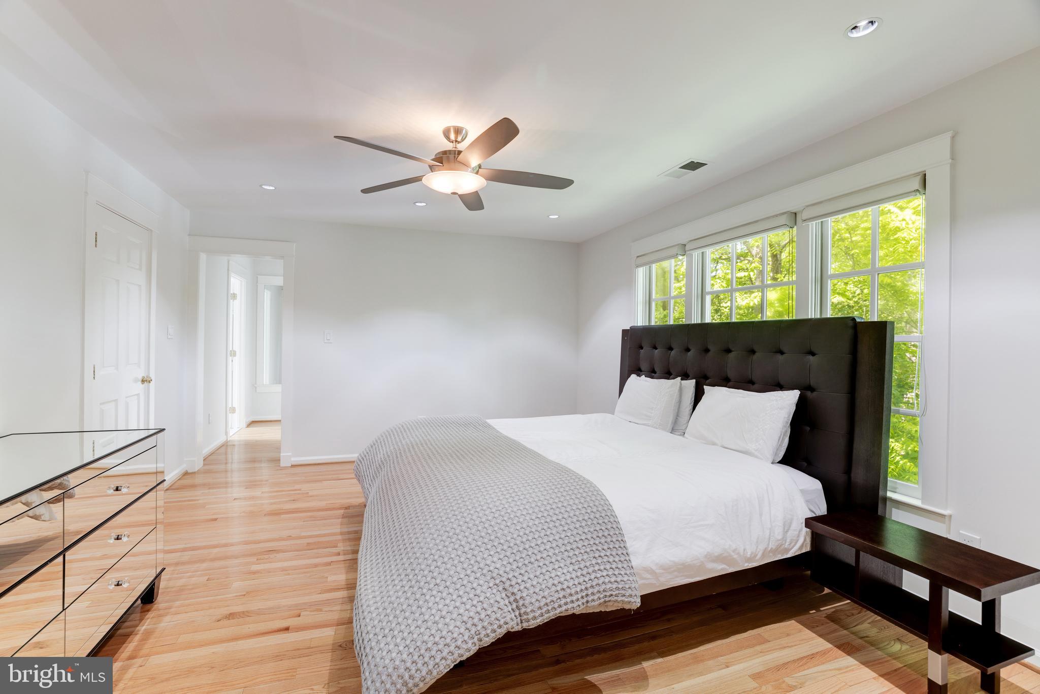 KIRBY KNOLL - Residential