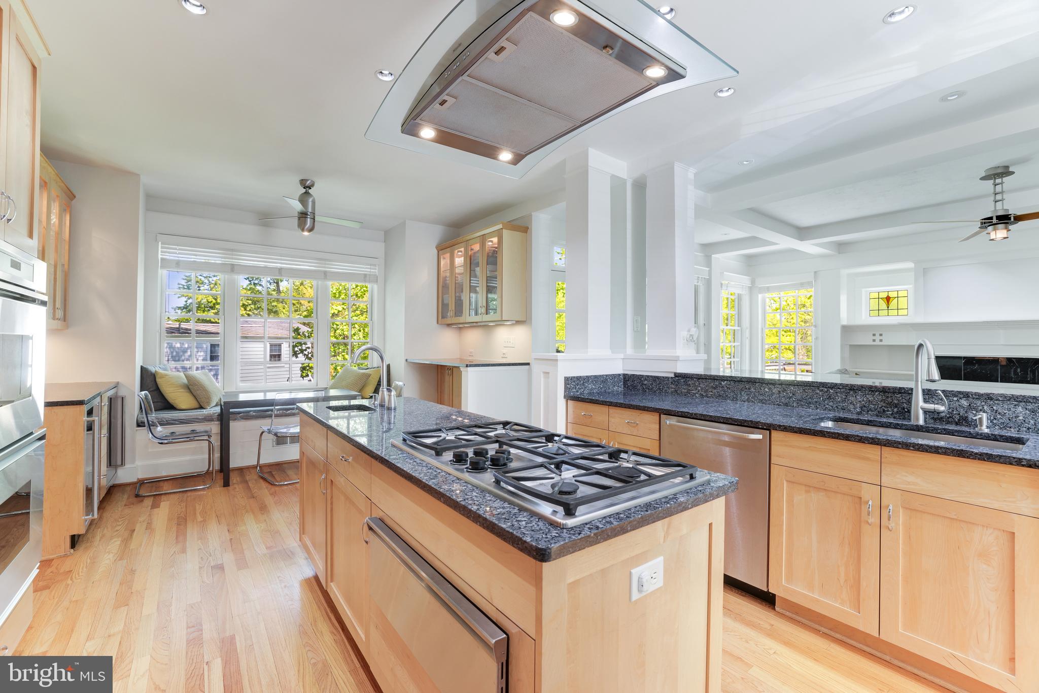 KIRBY KNOLL - Residential