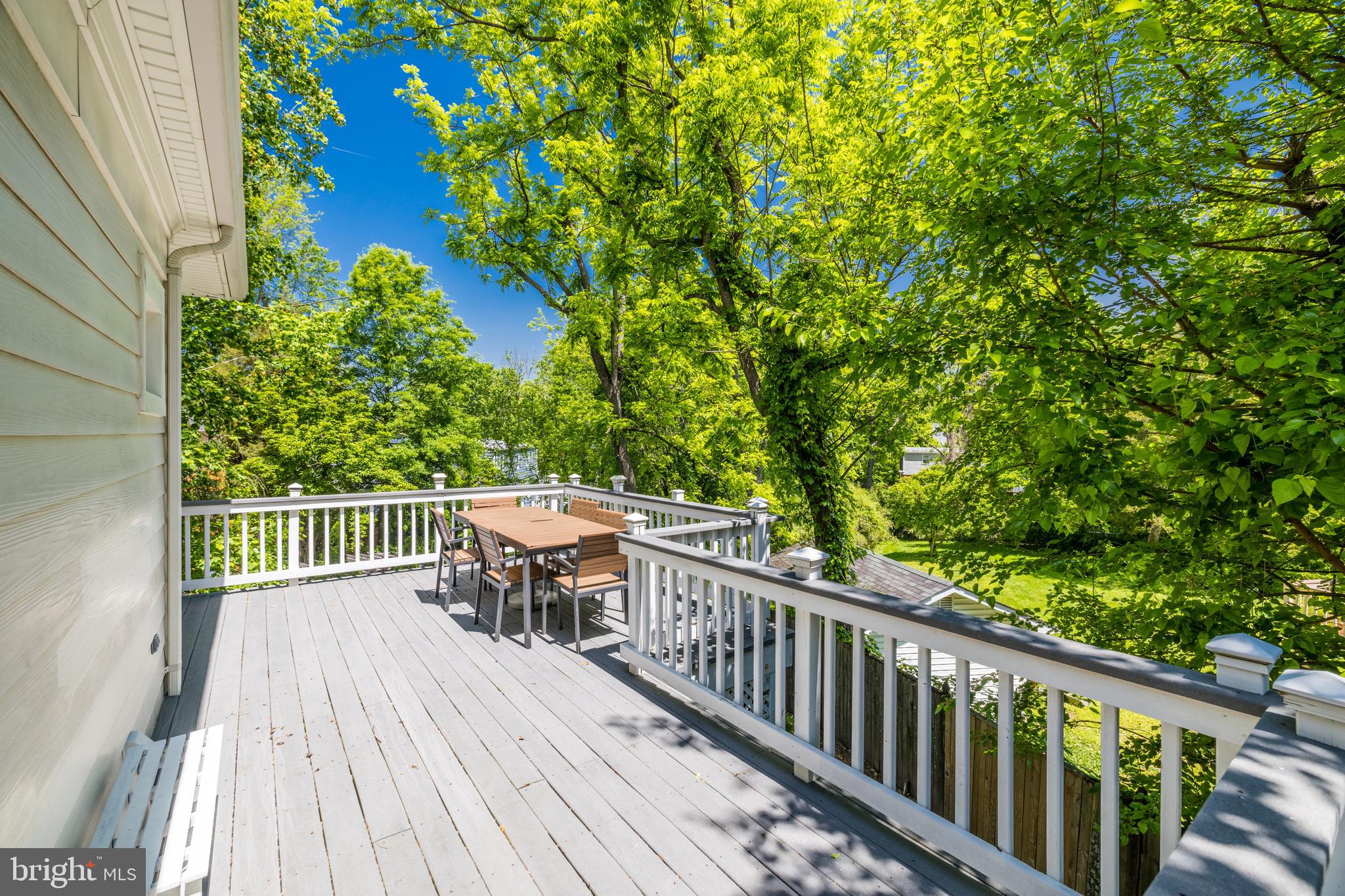 KIRBY KNOLL - Residential