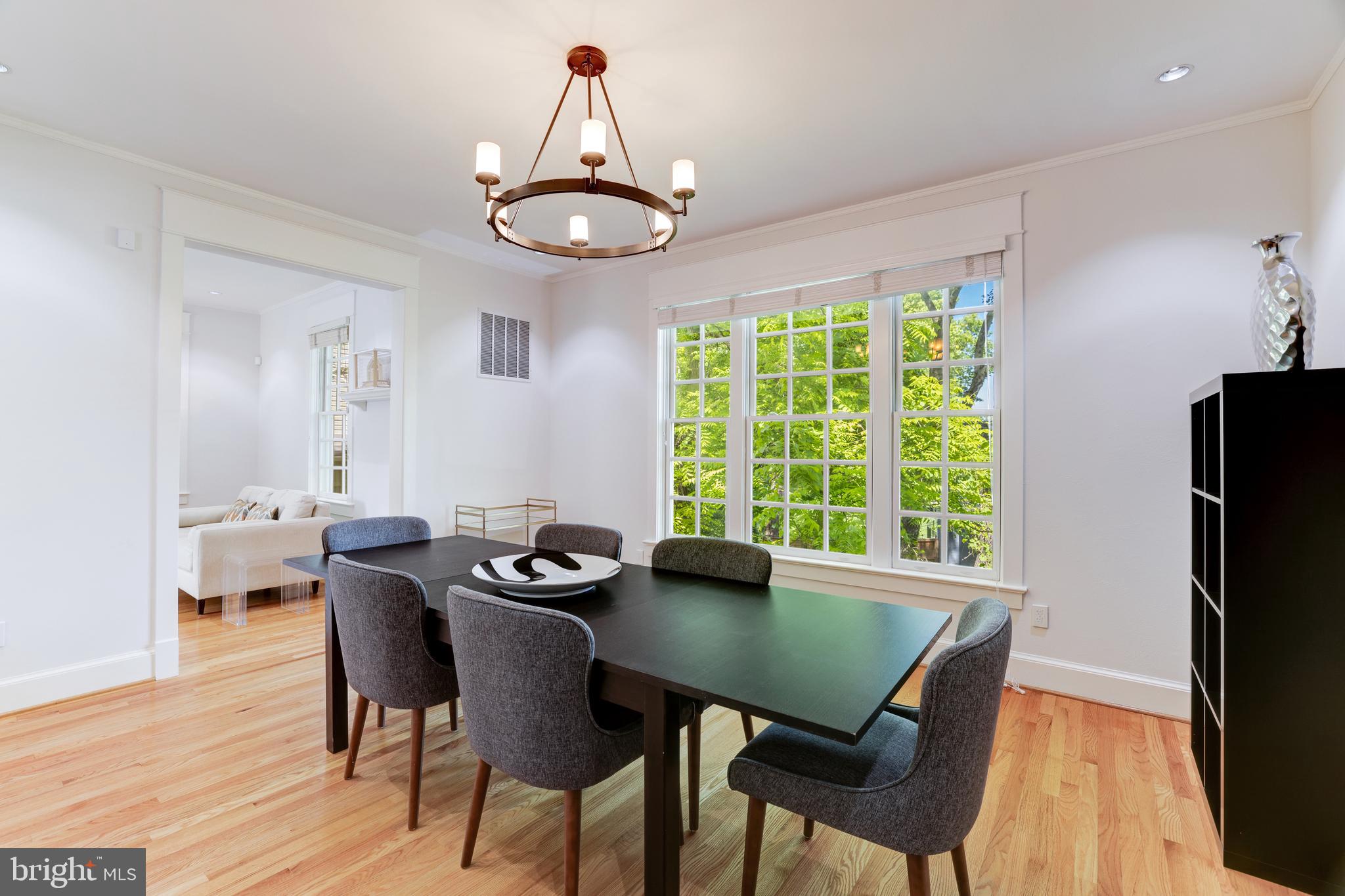 KIRBY KNOLL - Residential