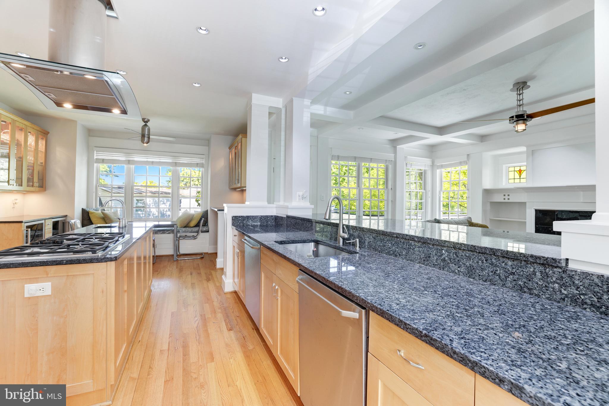 KIRBY KNOLL - Residential