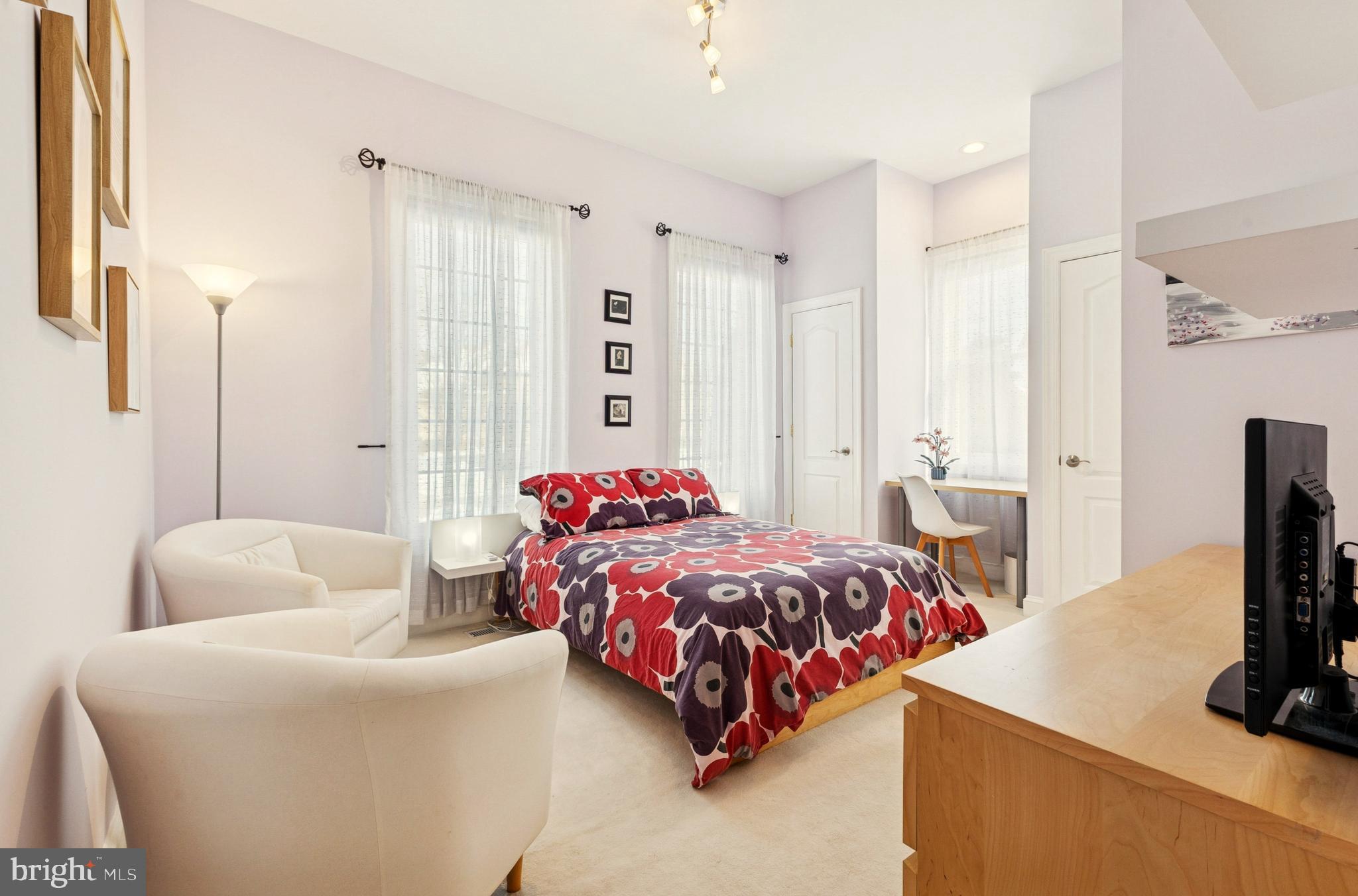 LAKE MANASSAS - Residential