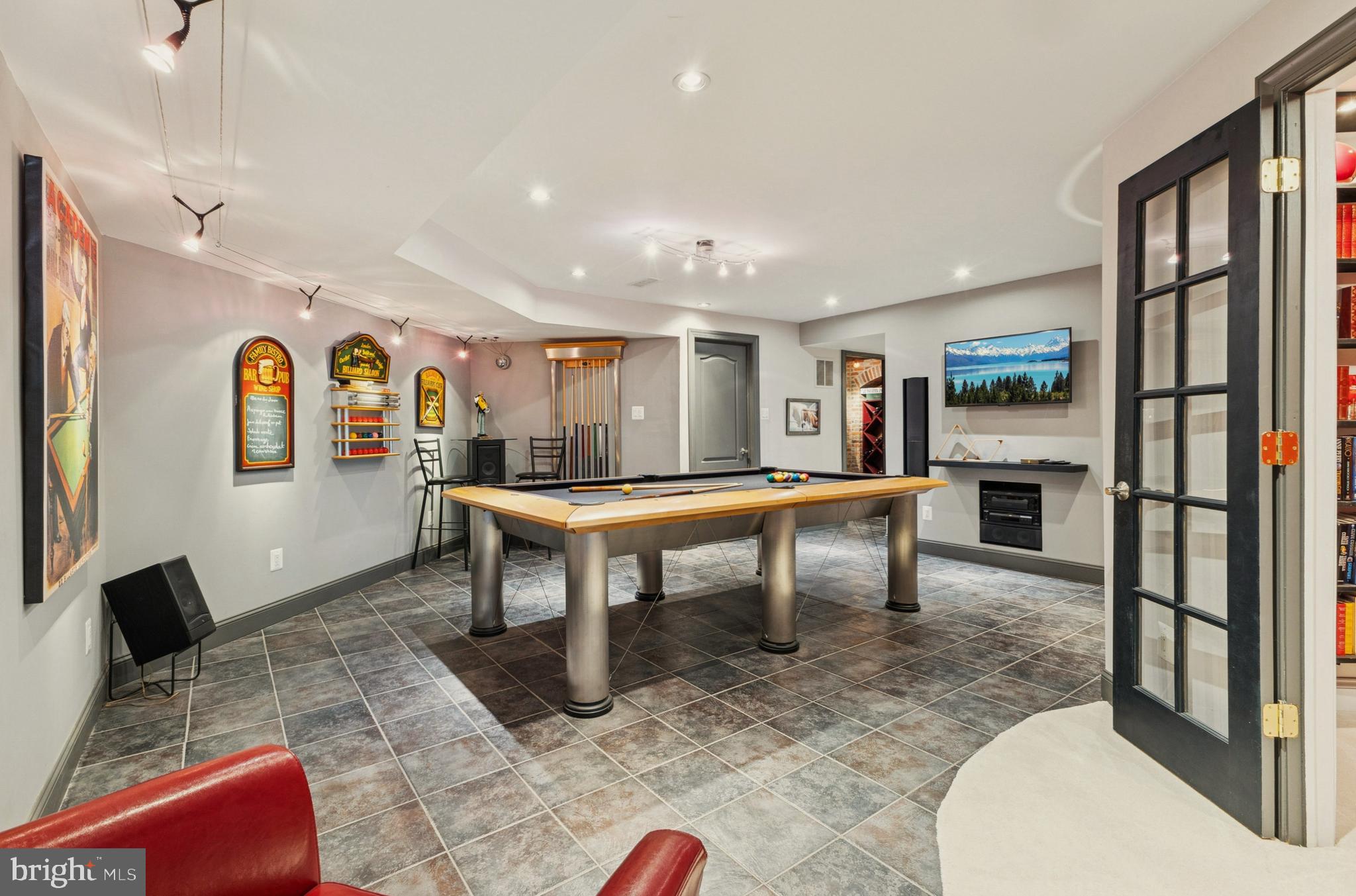 LAKE MANASSAS - Residential