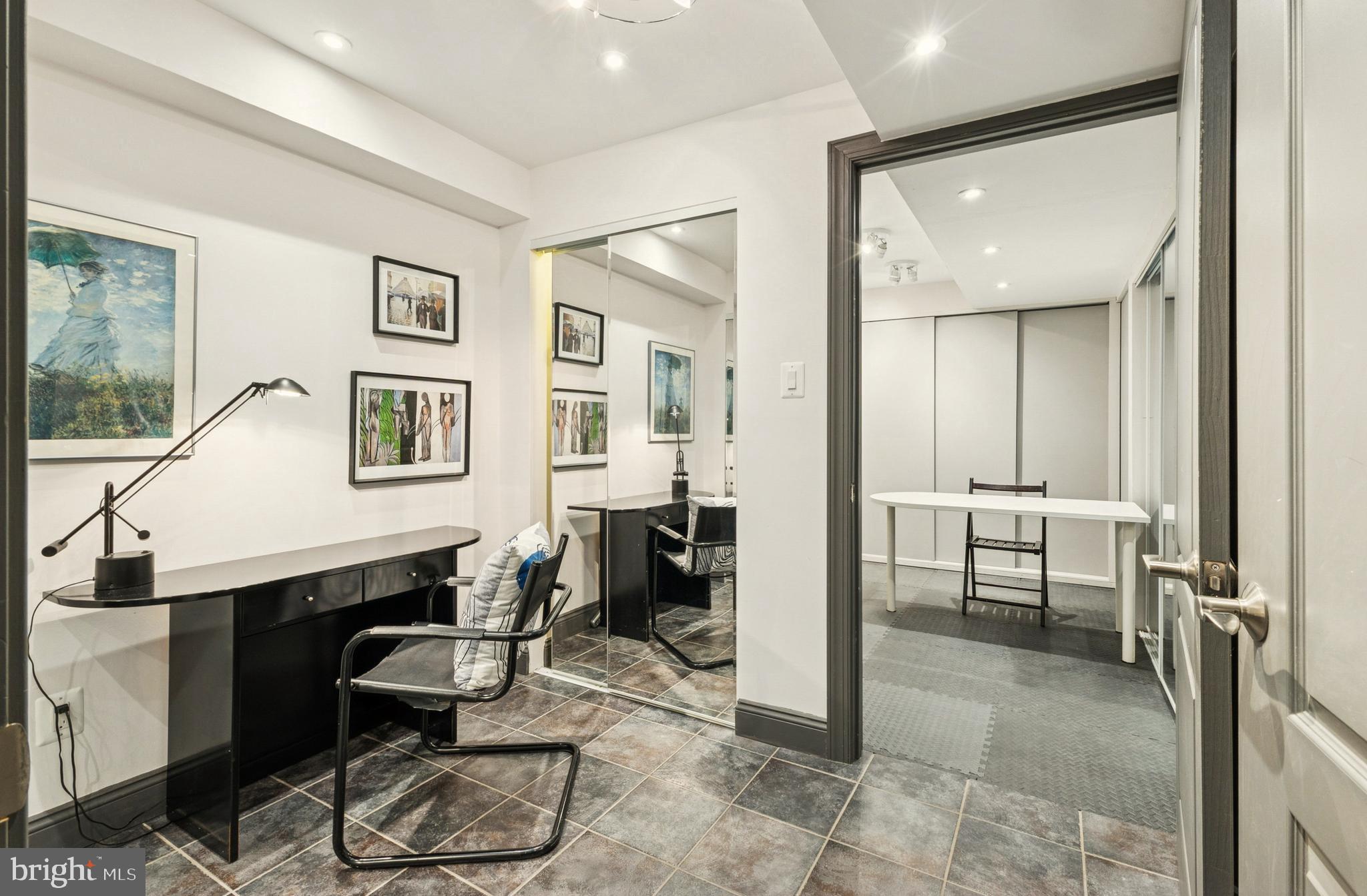 LAKE MANASSAS - Residential