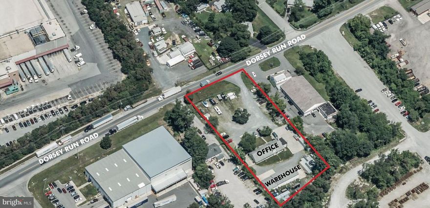 Rarely available, 7,000 SQ FT Office and warehouse with plenty of parking for customers and exterior storage. Fenced in lot. Potential uses, Contractors, Landscaping, Equipment and Car rental companies.  Numerous possibilities. Located in Jessup MD mid-way between Baltimore and DC Easy access to, I-895, I-95, I-695.