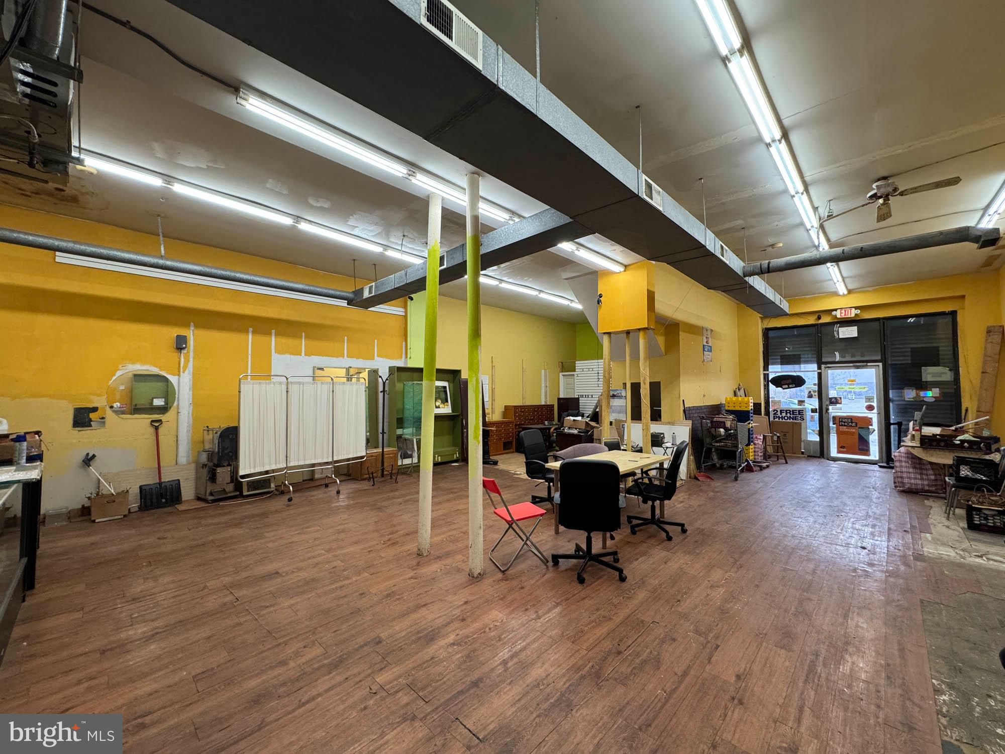 443 E 25TH STREET