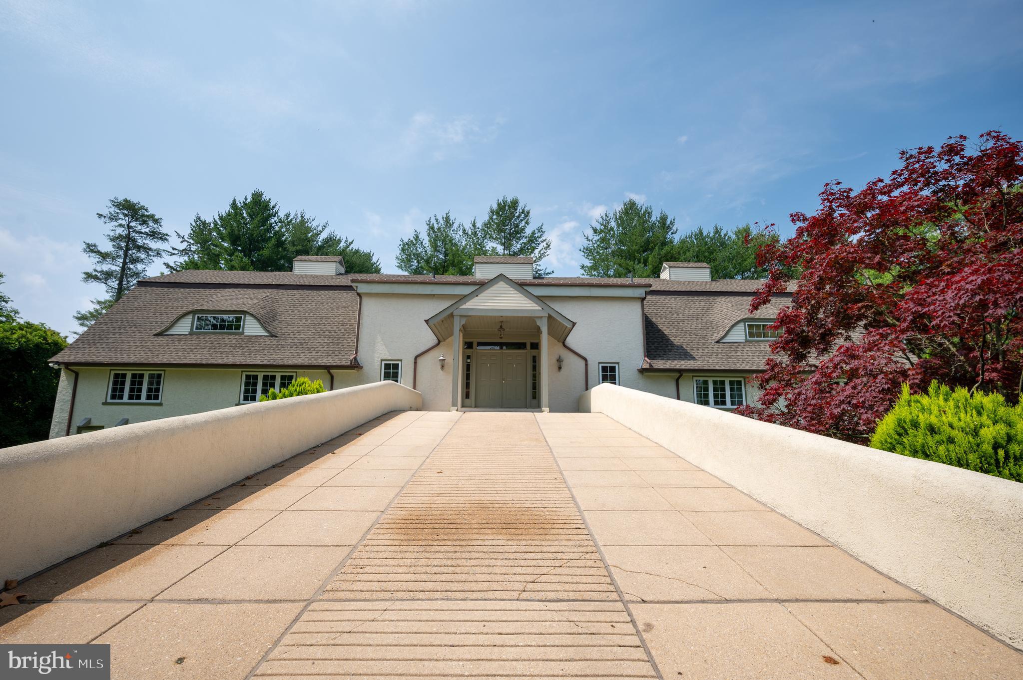 208 HAYSTACK LANE