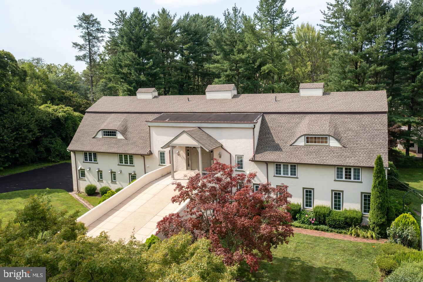 208 HAYSTACK LANE