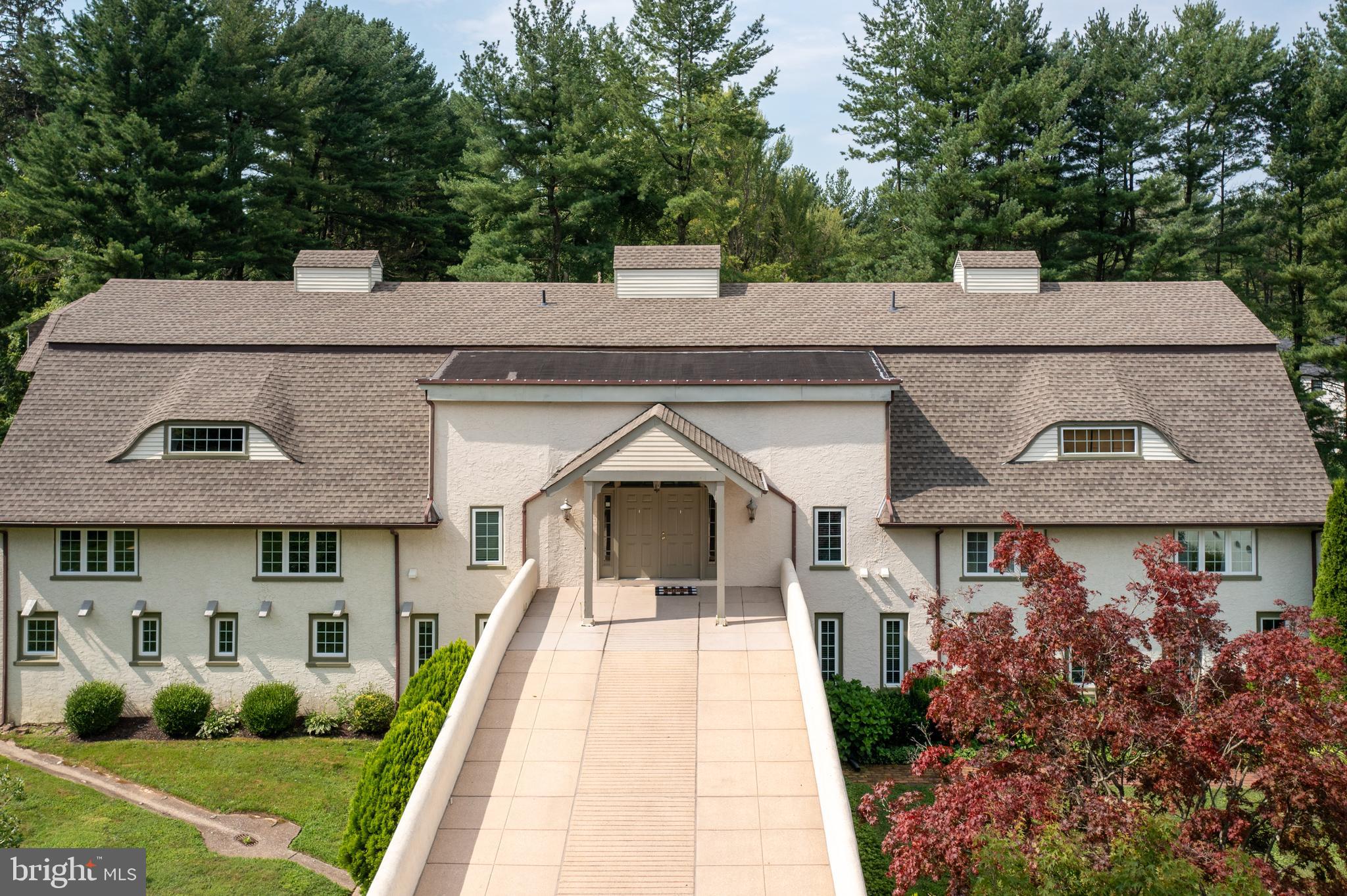 208 HAYSTACK LANE