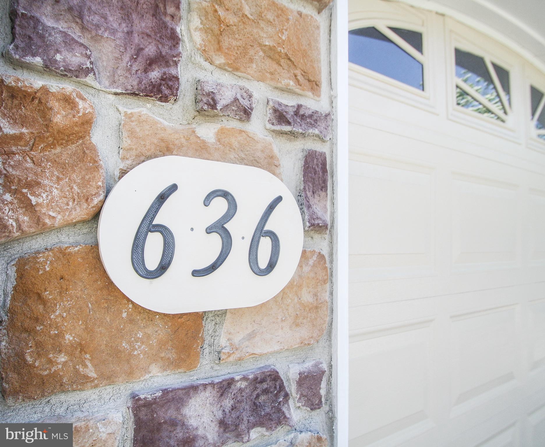 636 GREYCLIFFE LANE