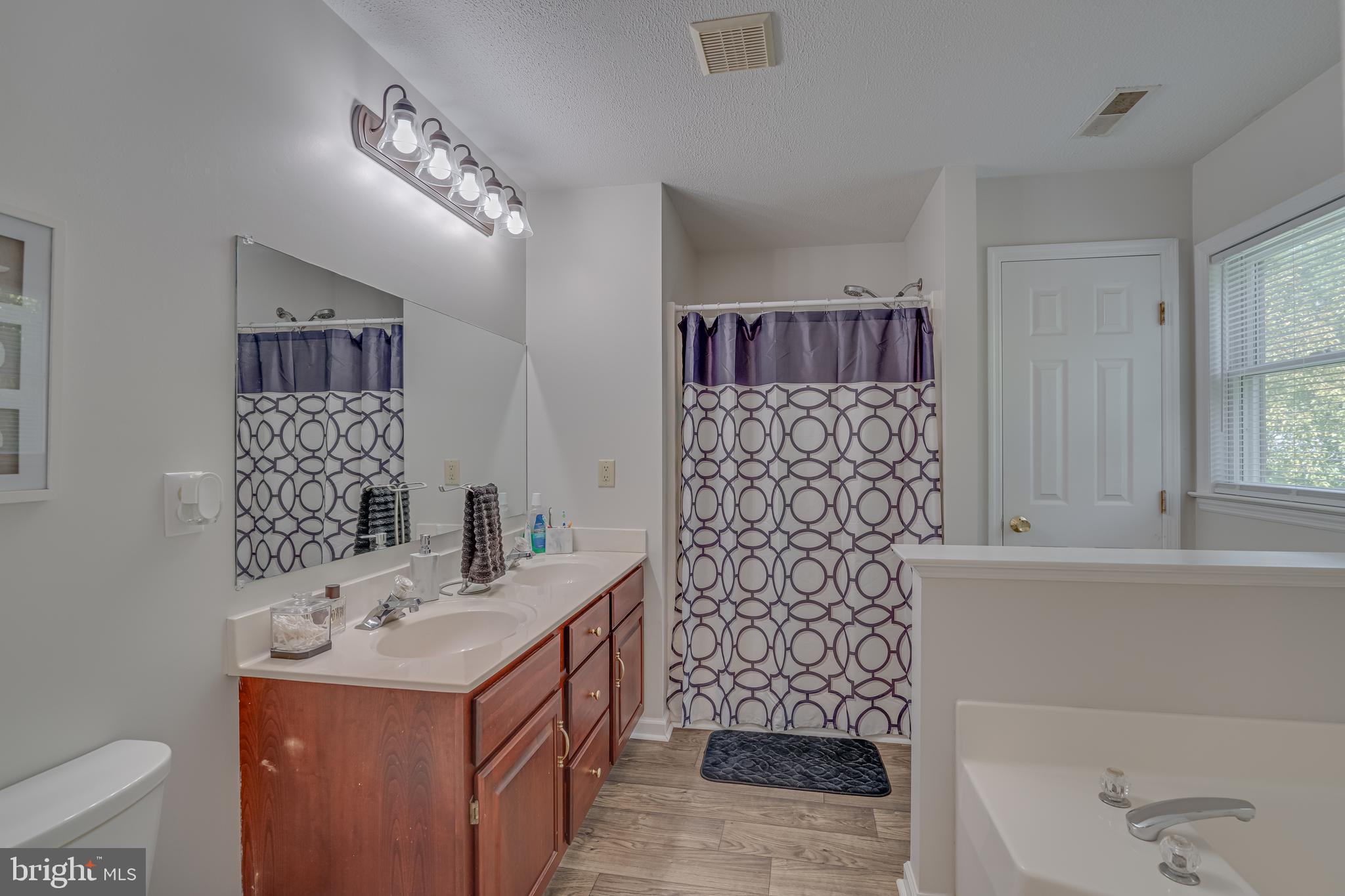 MAWANI VILLAGE - Residential