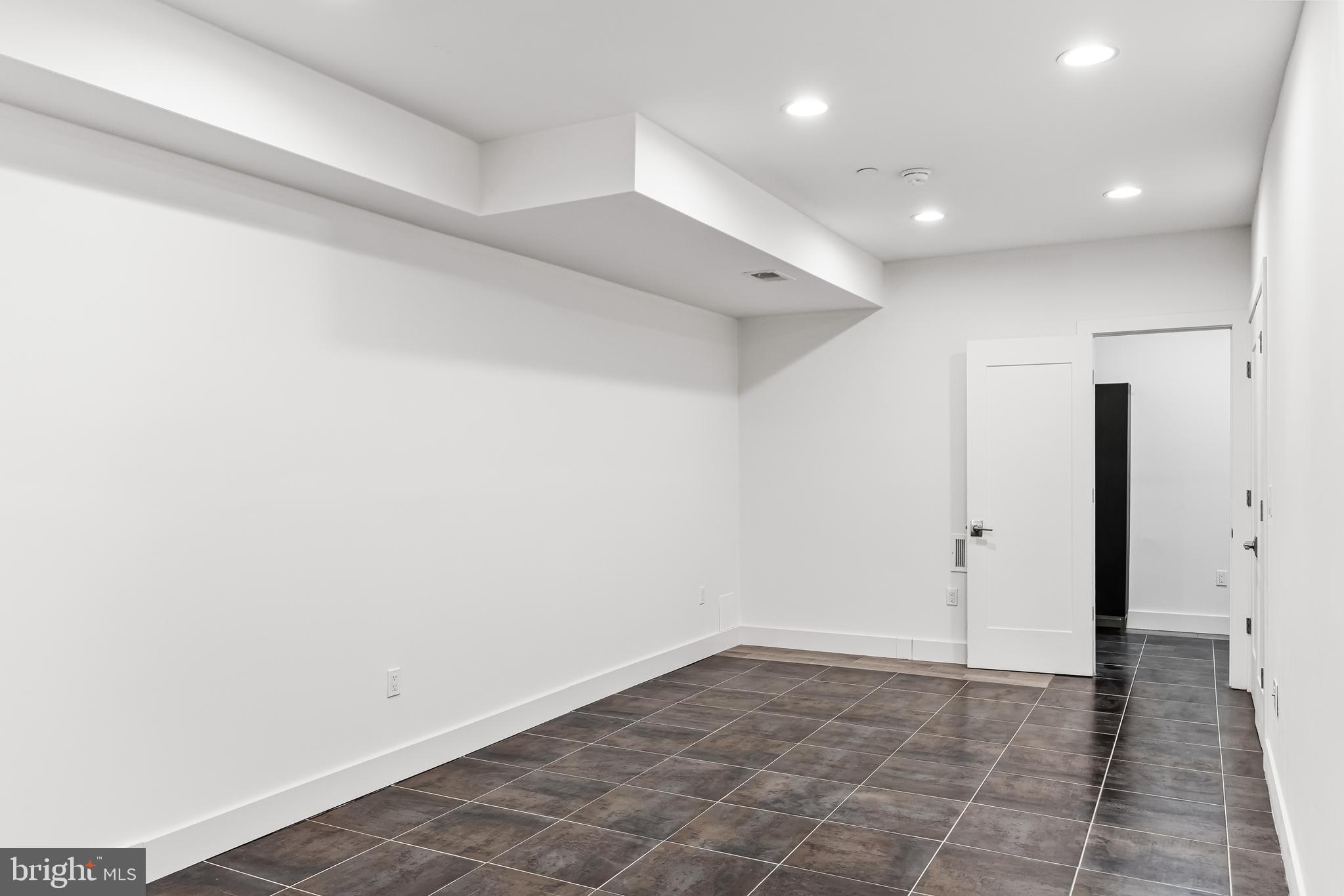 FISHTOWN - Residential Lease