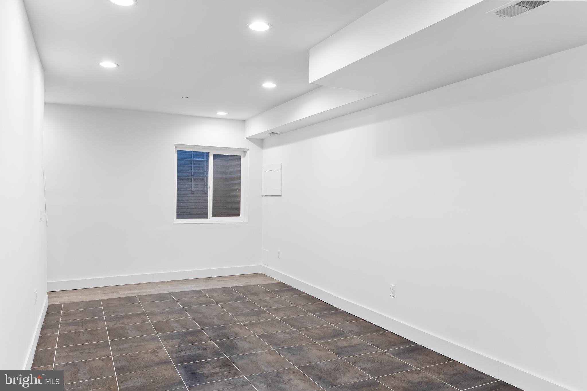 FISHTOWN - Residential Lease