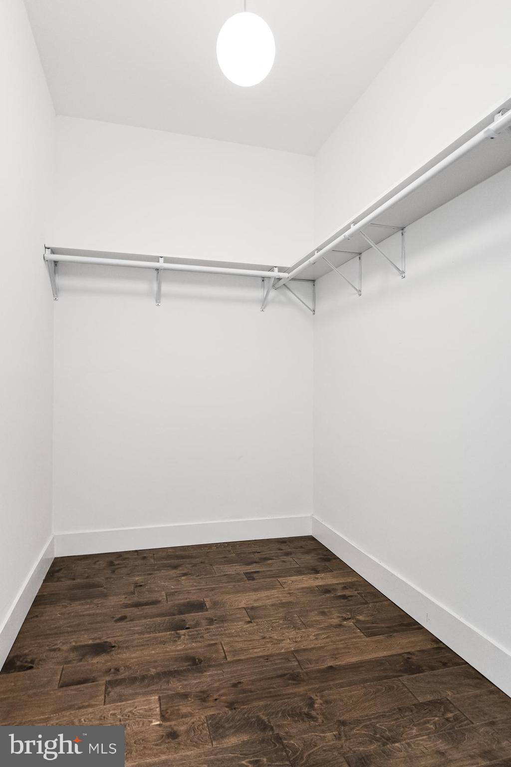 FISHTOWN - Residential Lease