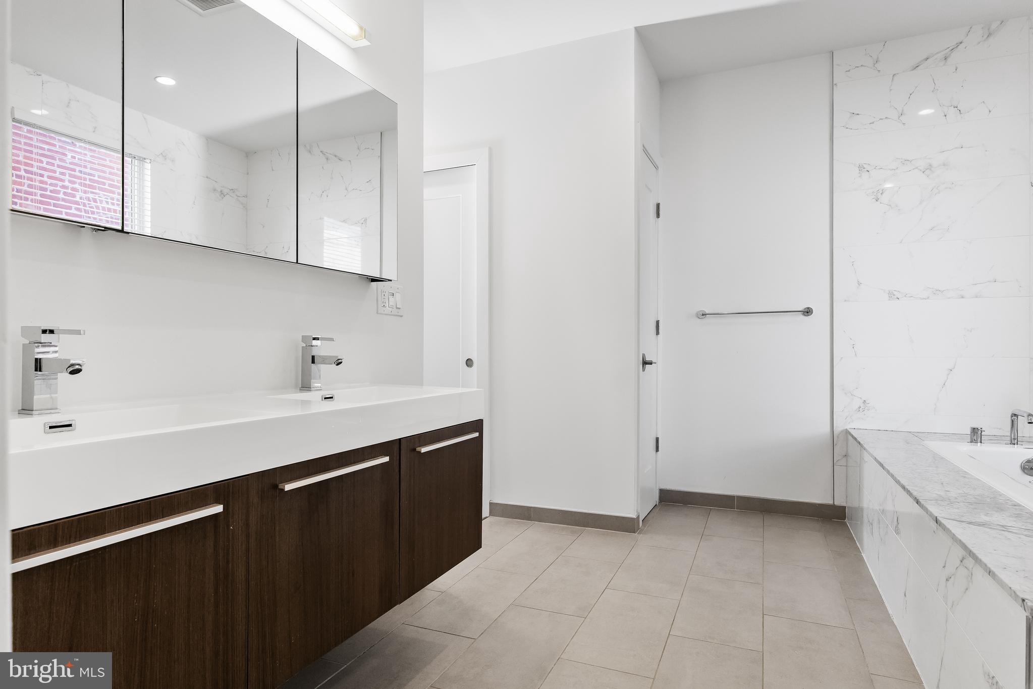 FISHTOWN - Residential Lease