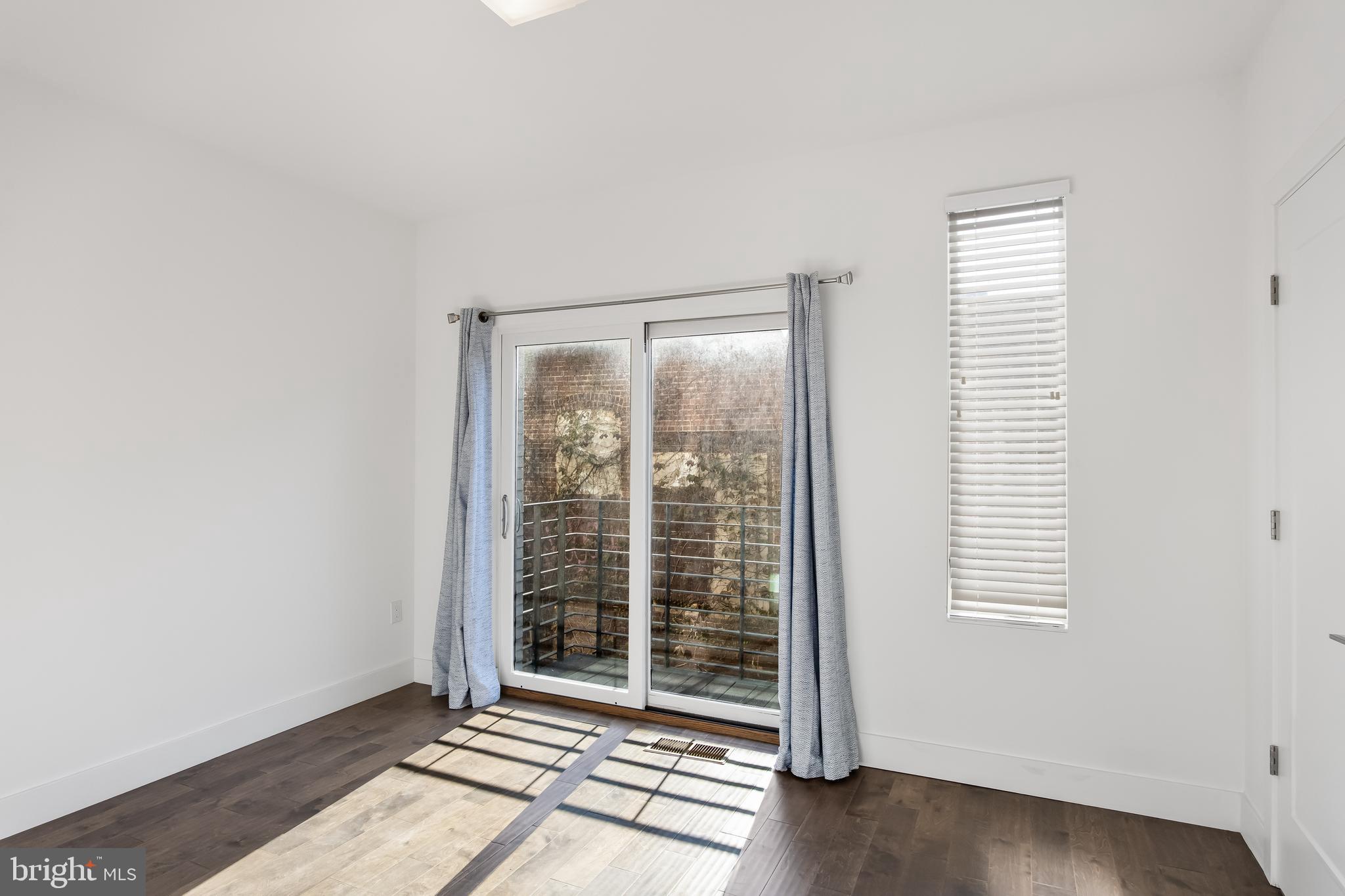 FISHTOWN - Residential Lease