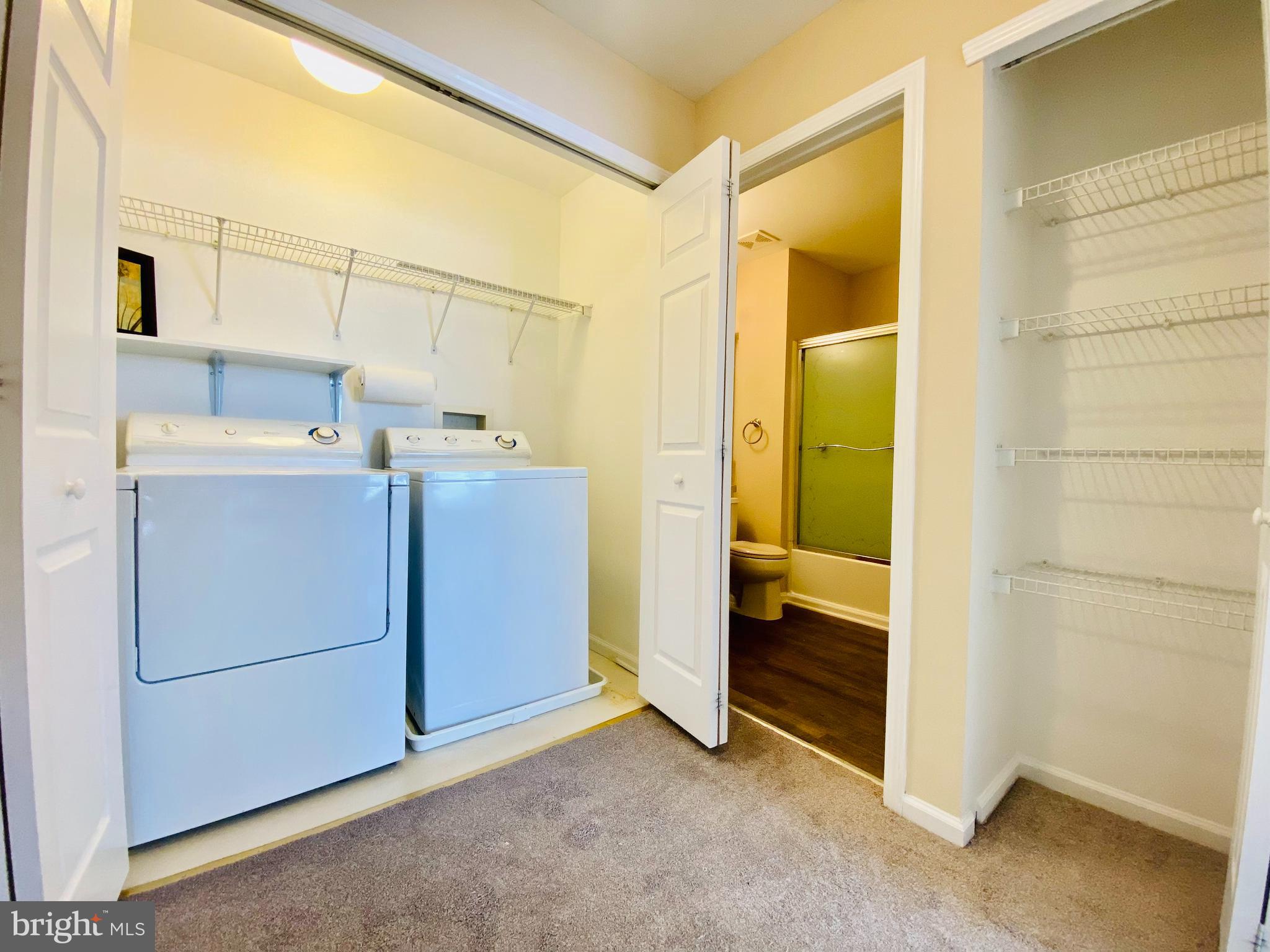 HERITAGE PARK - Residential Lease