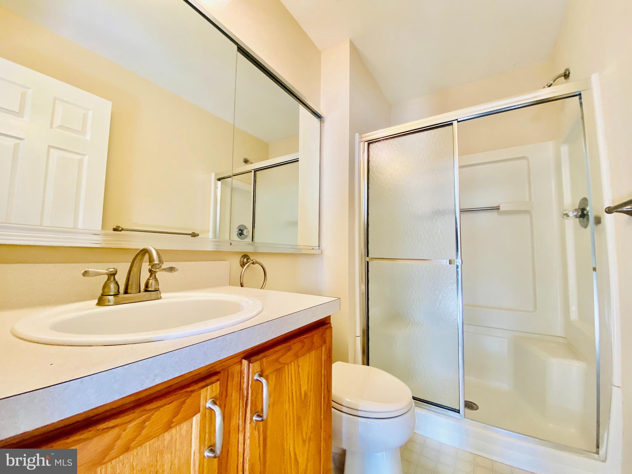 HERITAGE PARK - Residential Lease