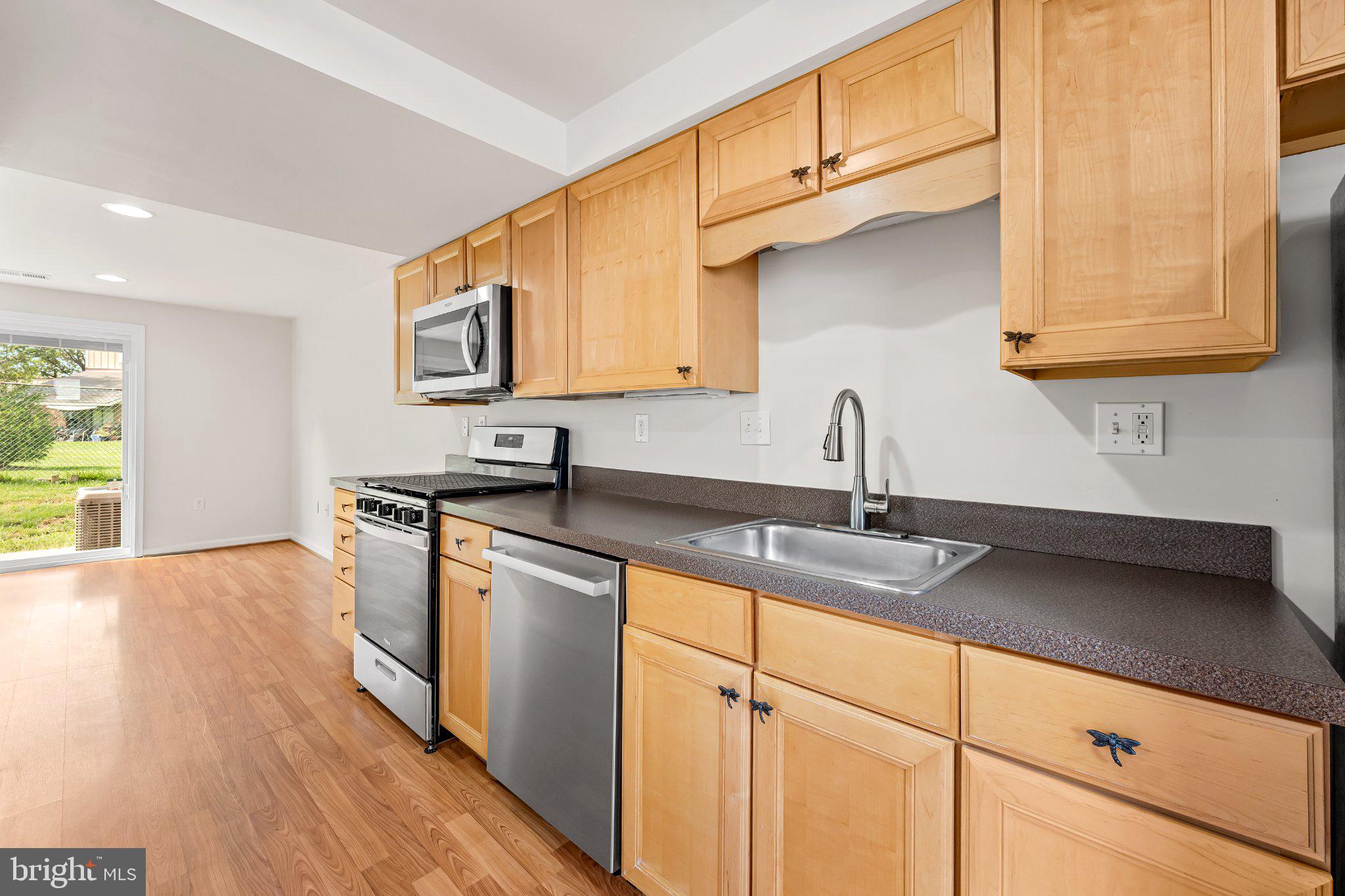 28 CARROLL VIEW AVENUE 28