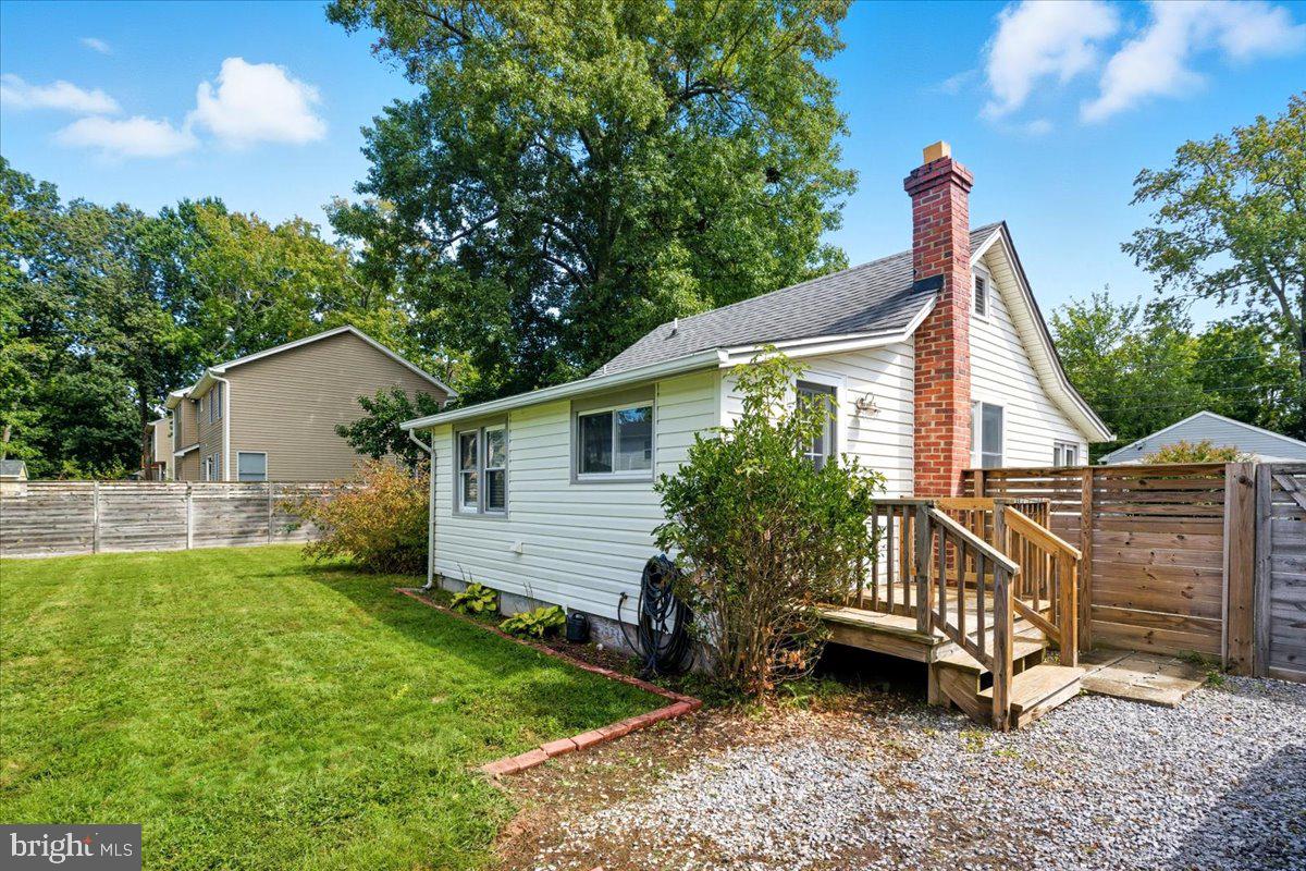 AVALON SHORES - Residential