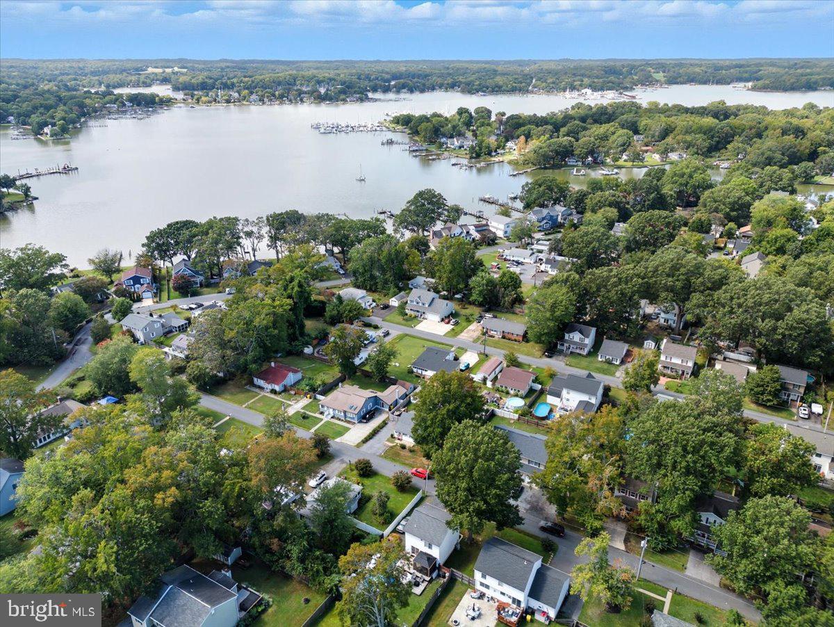 AVALON SHORES - Residential