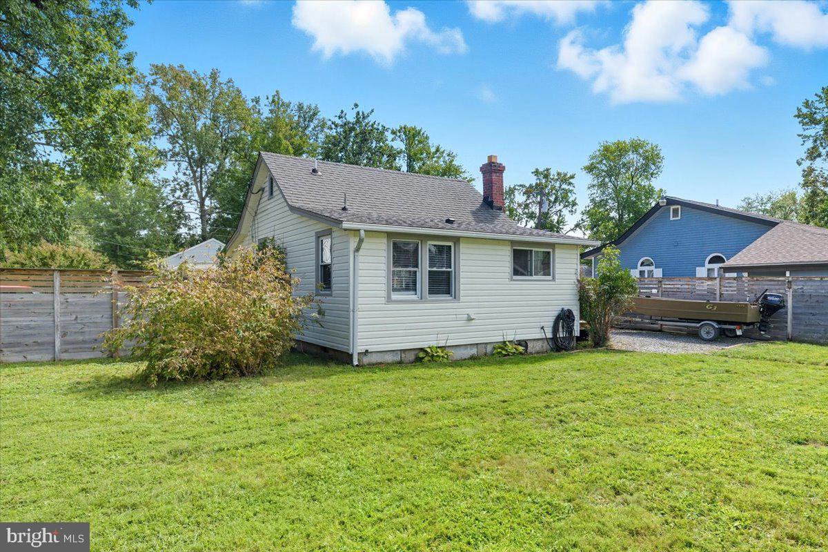 AVALON SHORES - Residential