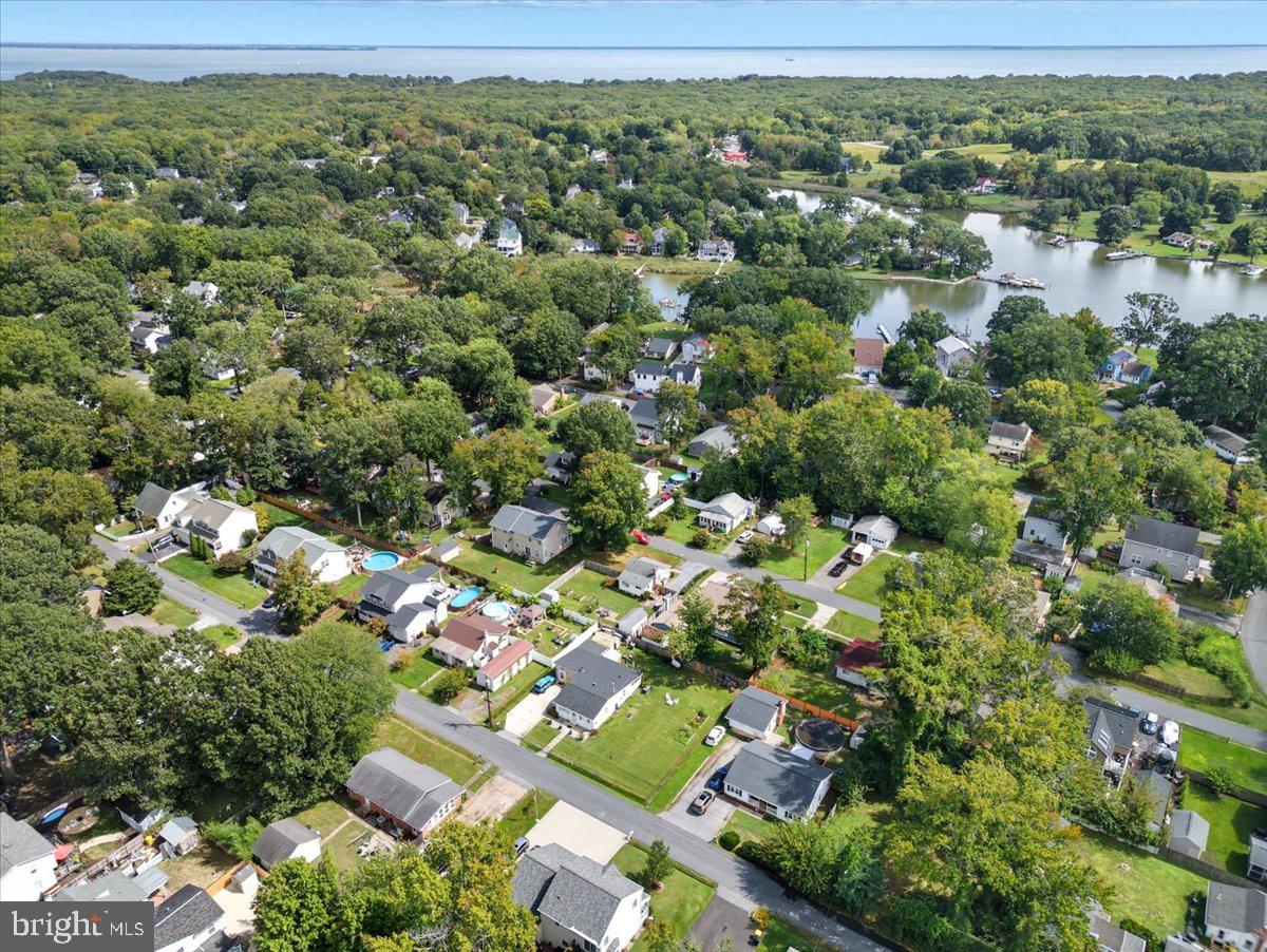 AVALON SHORES - Residential