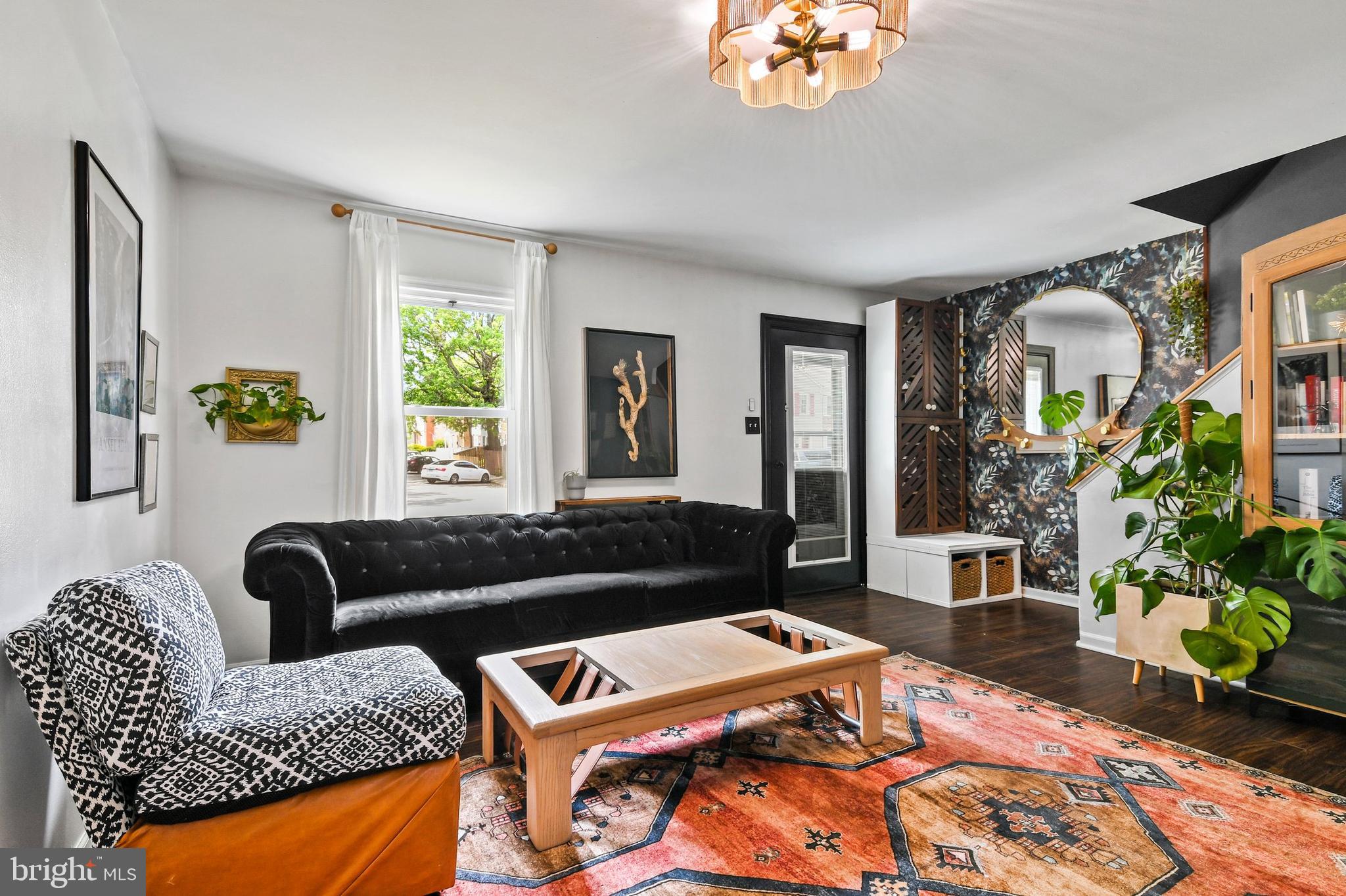 9821 MAURY LANE