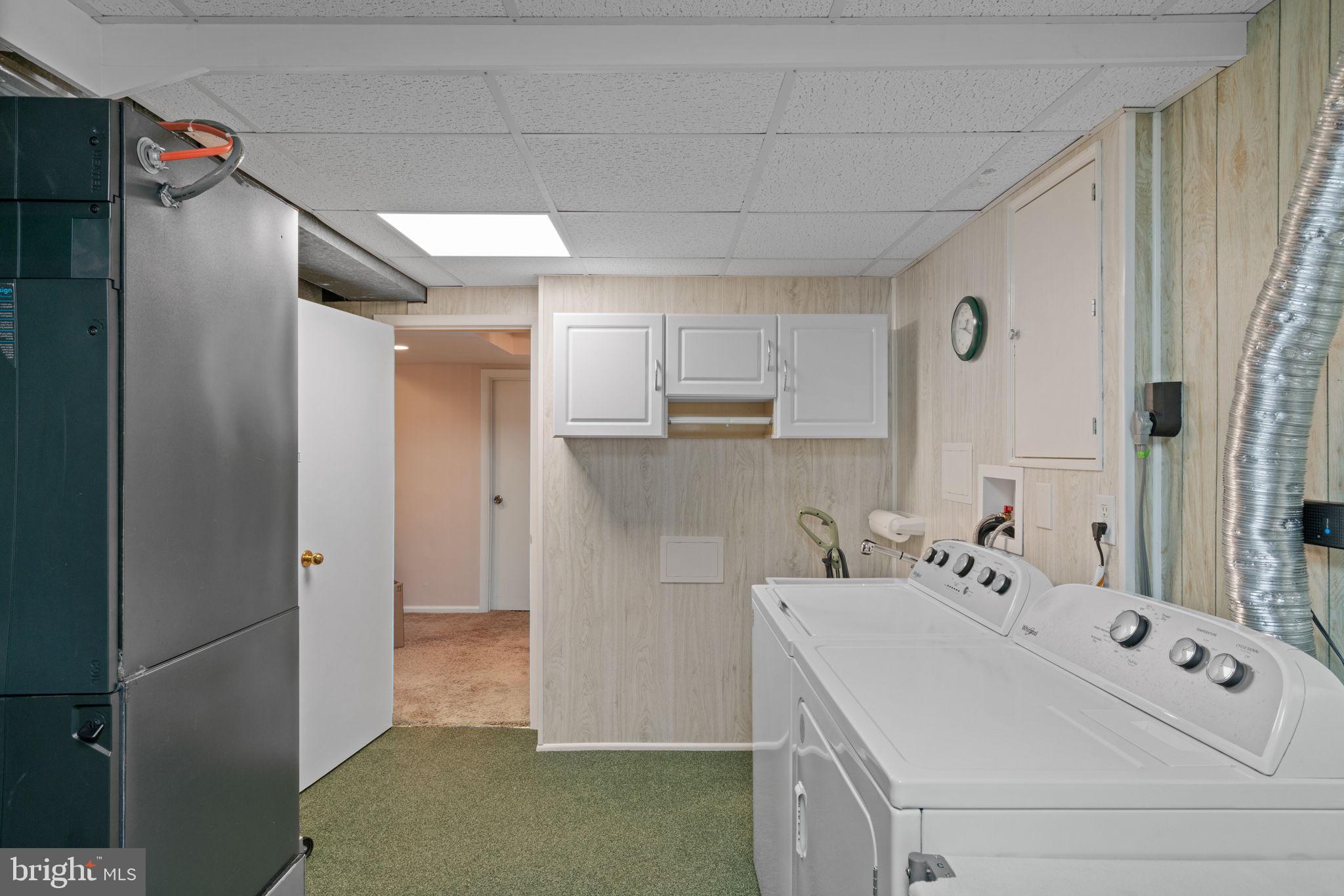 POINT OF WOODS - Residential