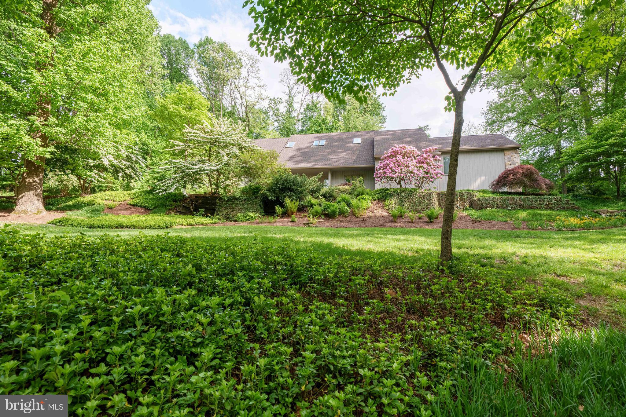 18 BEETHOVEN DRIVE