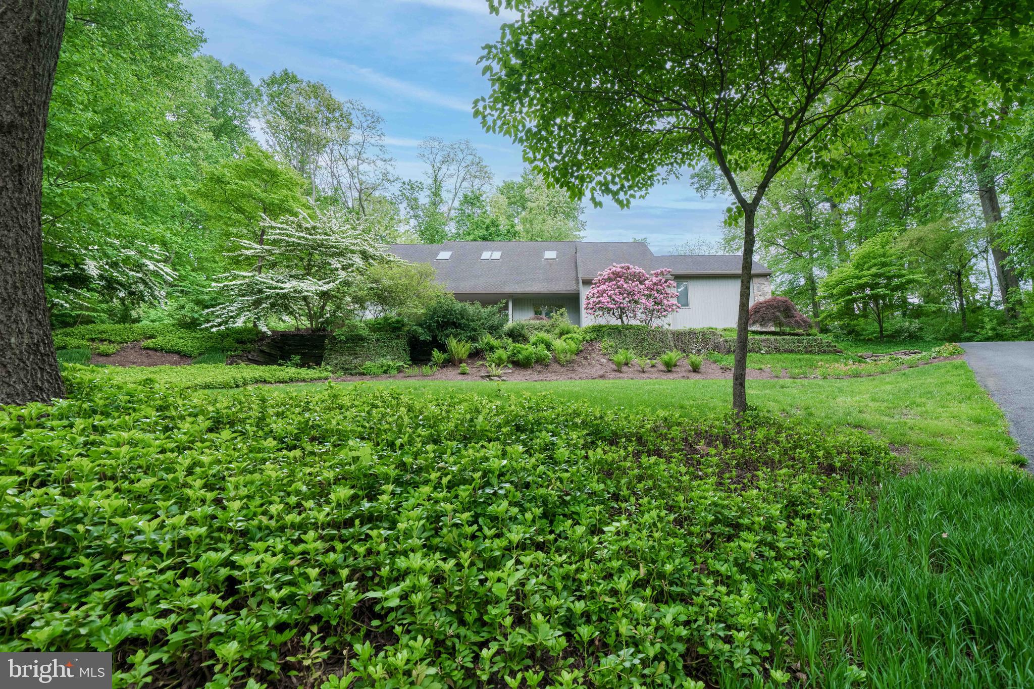 18 BEETHOVEN DRIVE
