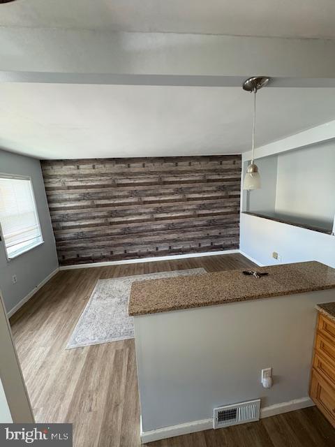 LANSDALE - Residential