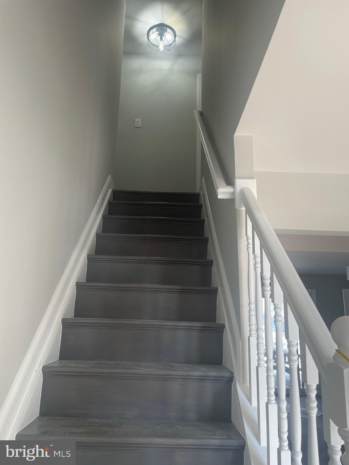 STRAWBERRY HILL EST SUB - Residential