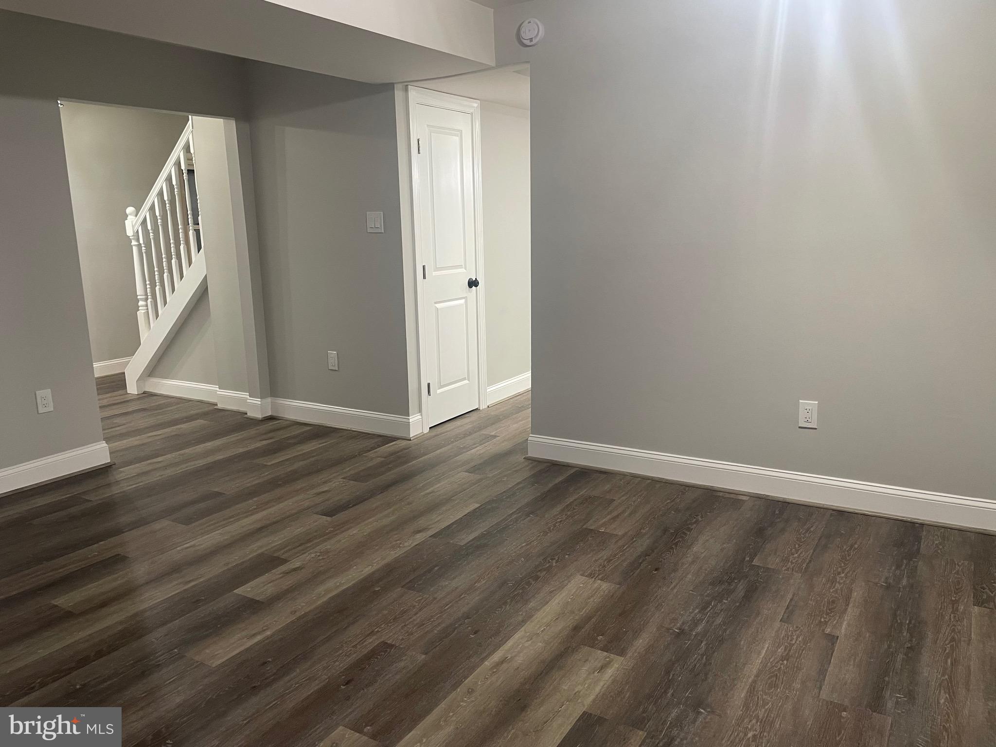 STRAWBERRY HILL EST SUB - Residential