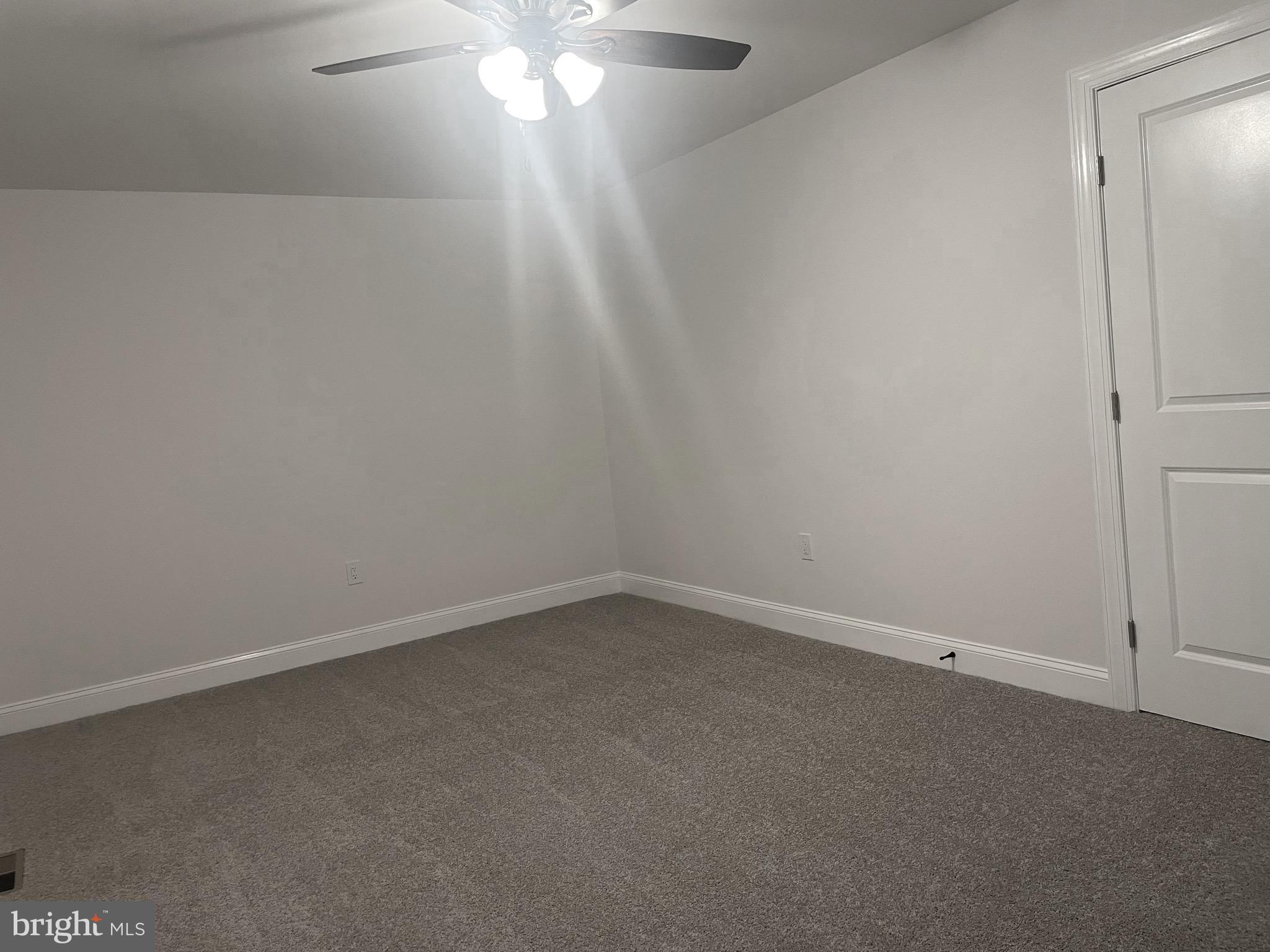 STRAWBERRY HILL EST SUB - Residential