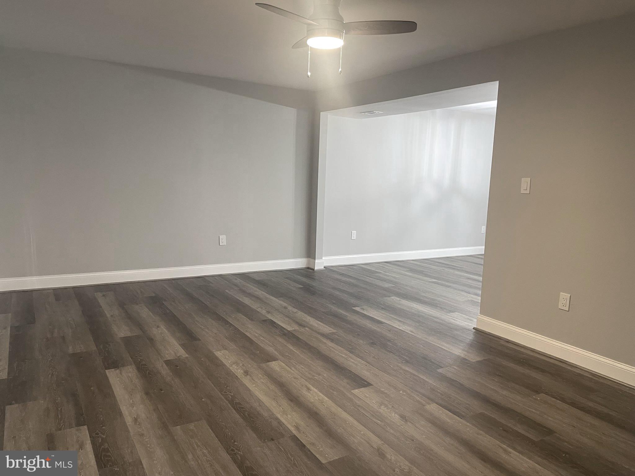 STRAWBERRY HILL EST SUB - Residential