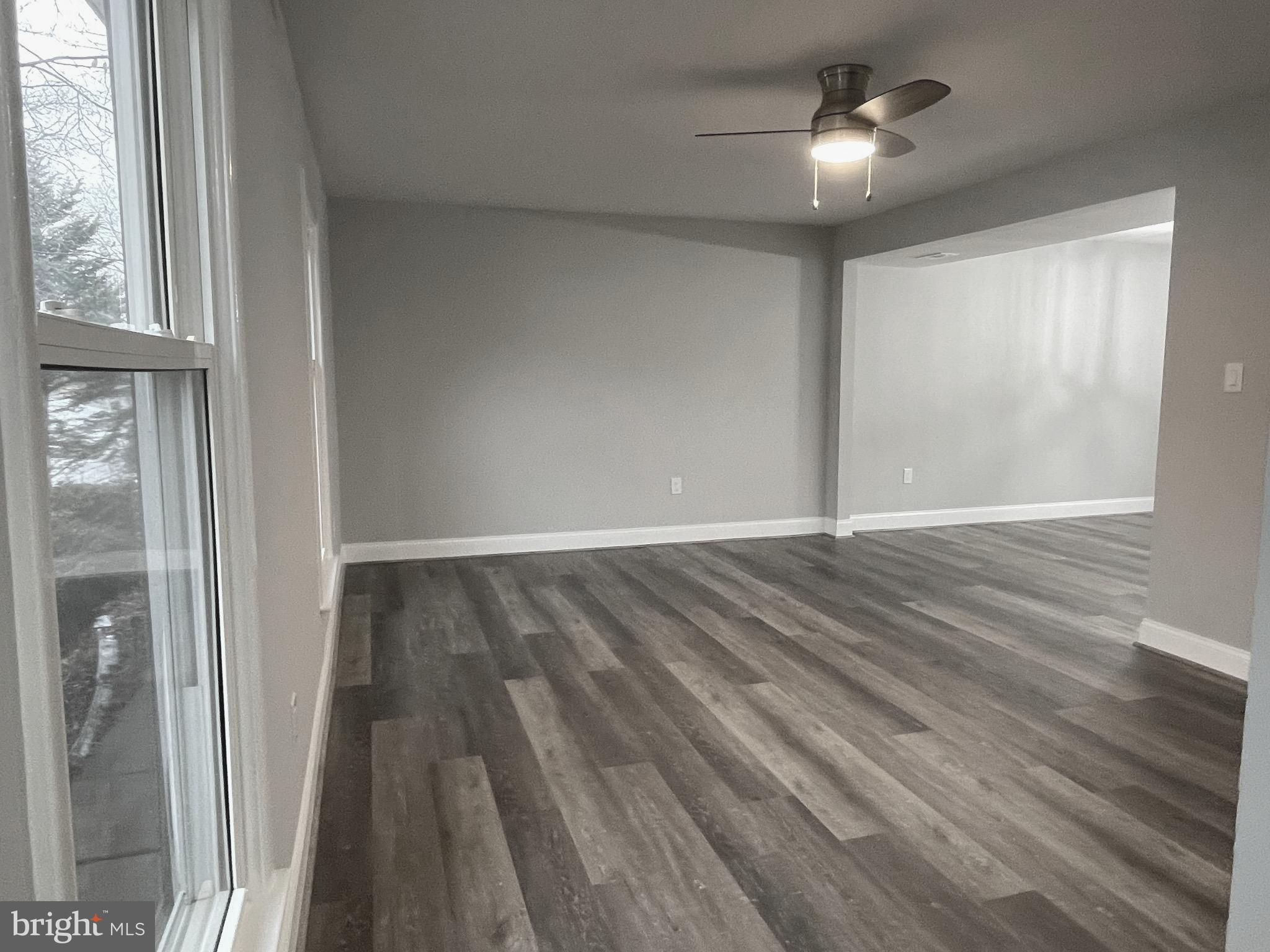 STRAWBERRY HILL EST SUB - Residential