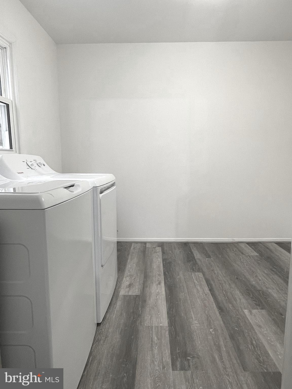 STRAWBERRY HILL EST SUB - Residential