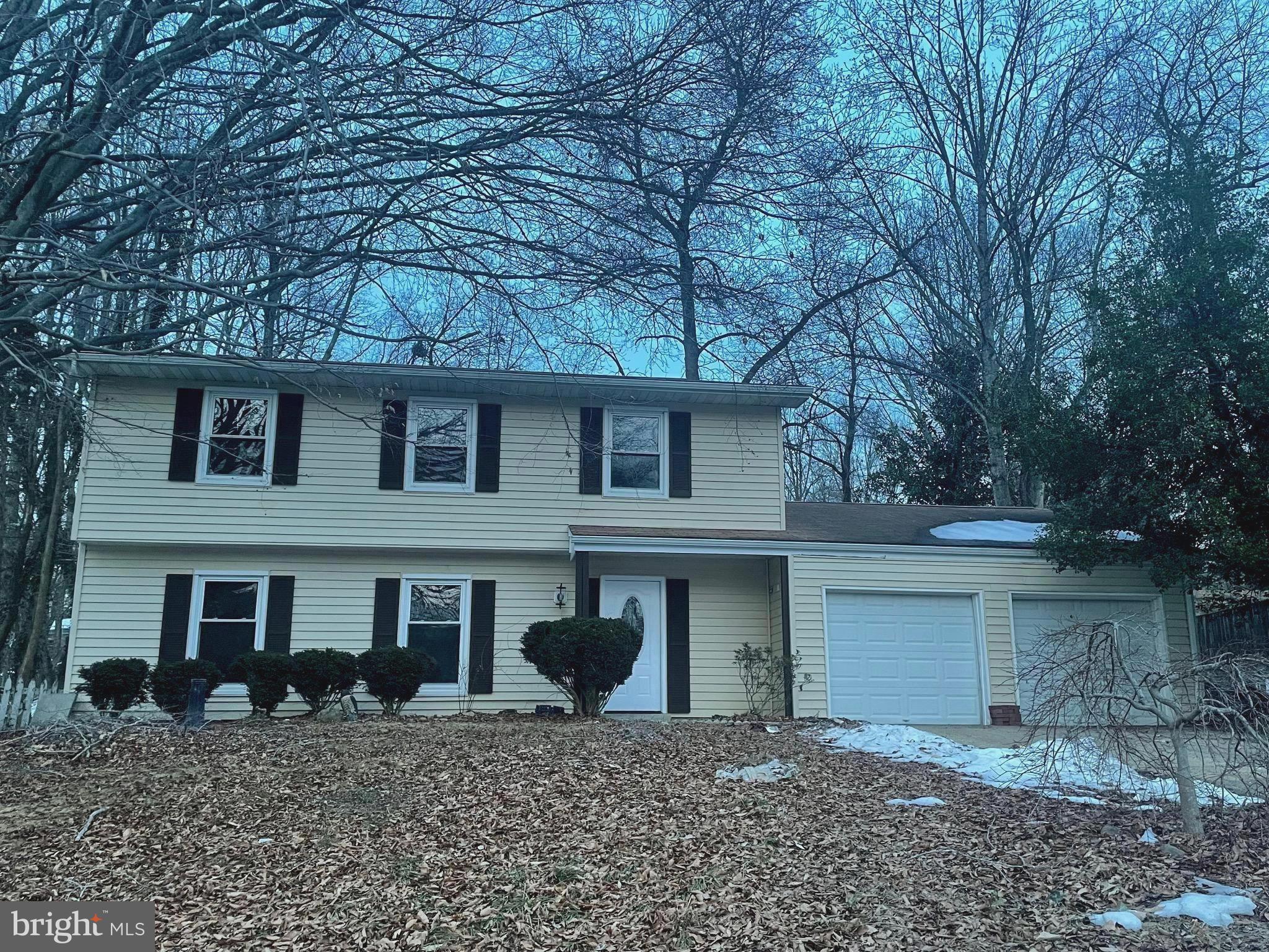 STRAWBERRY HILL EST SUB - Residential