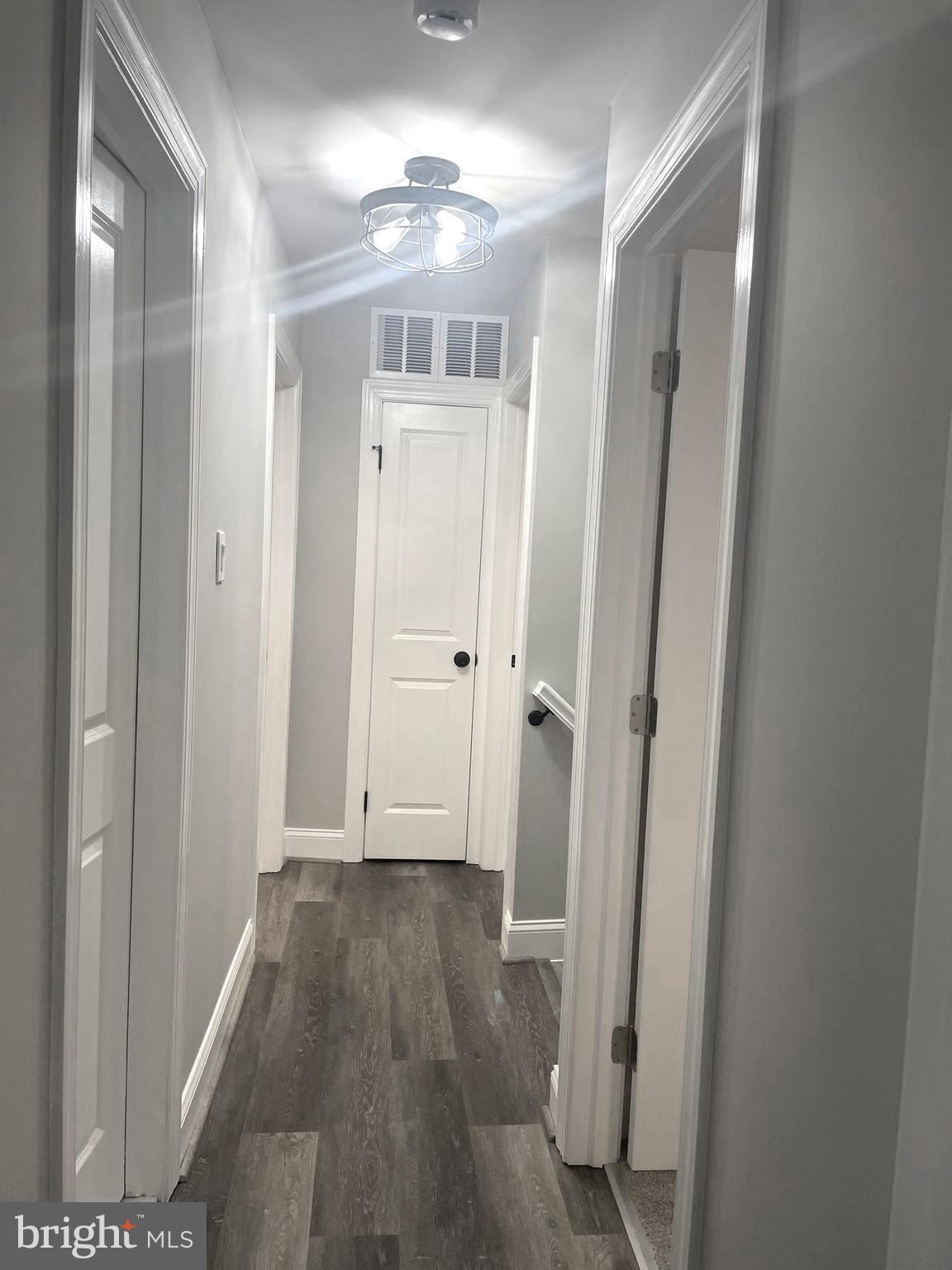 STRAWBERRY HILL EST SUB - Residential