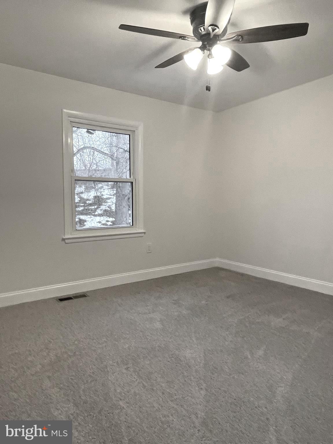 STRAWBERRY HILL EST SUB - Residential