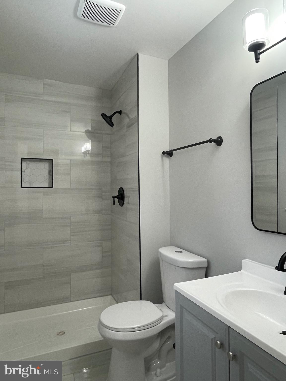 STRAWBERRY HILL EST SUB - Residential