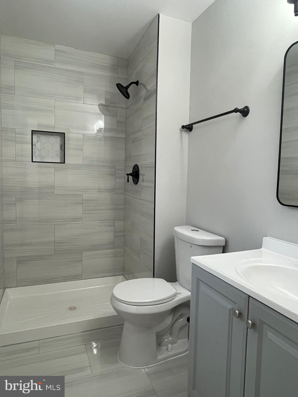 STRAWBERRY HILL EST SUB - Residential