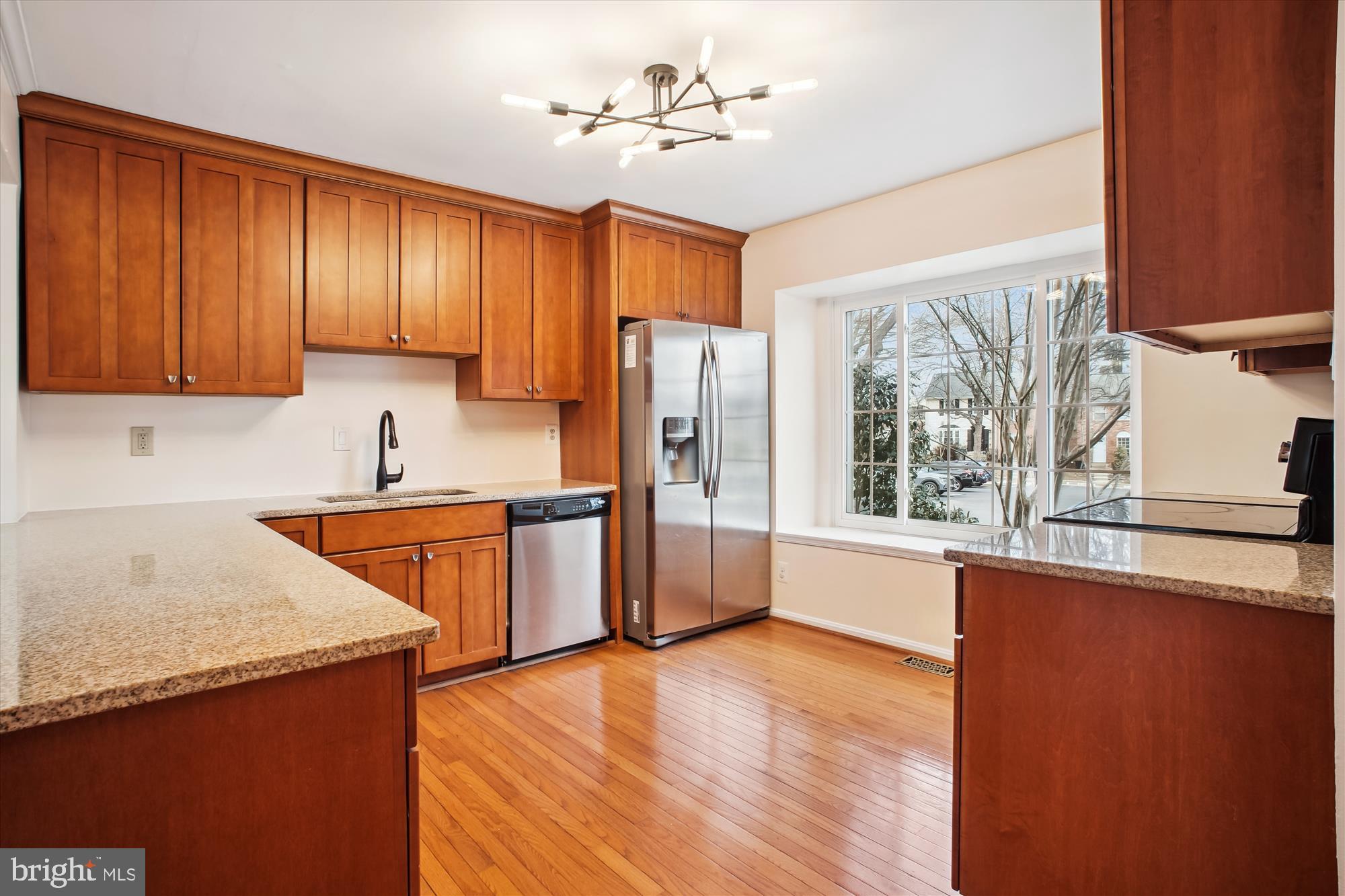 BURKE CENTRE CONSERVANCY - Residential Lease