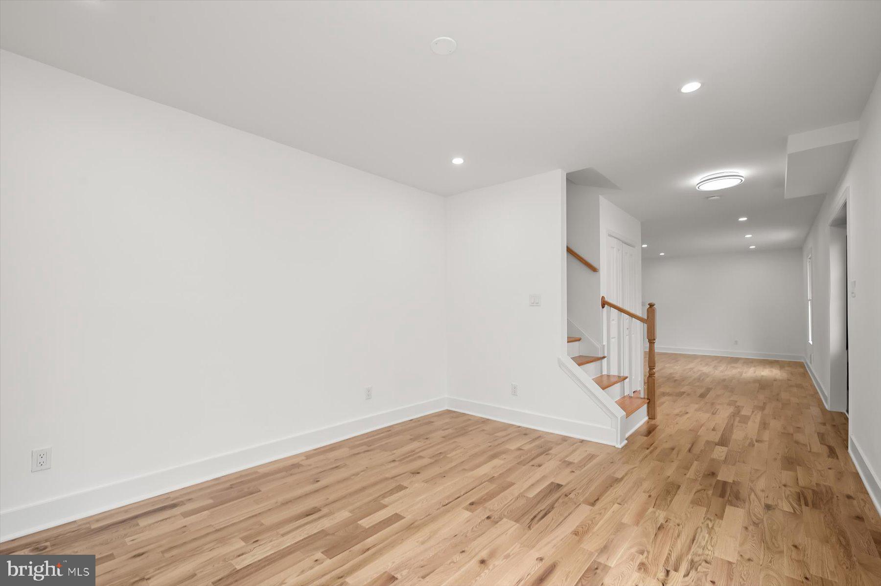9828 WATTS BRANCH DRIVE