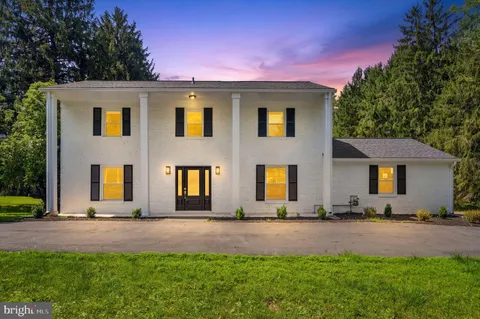 9828 Watts Branch Drive, Rockville, MD 20850 - #: MDMC2235130