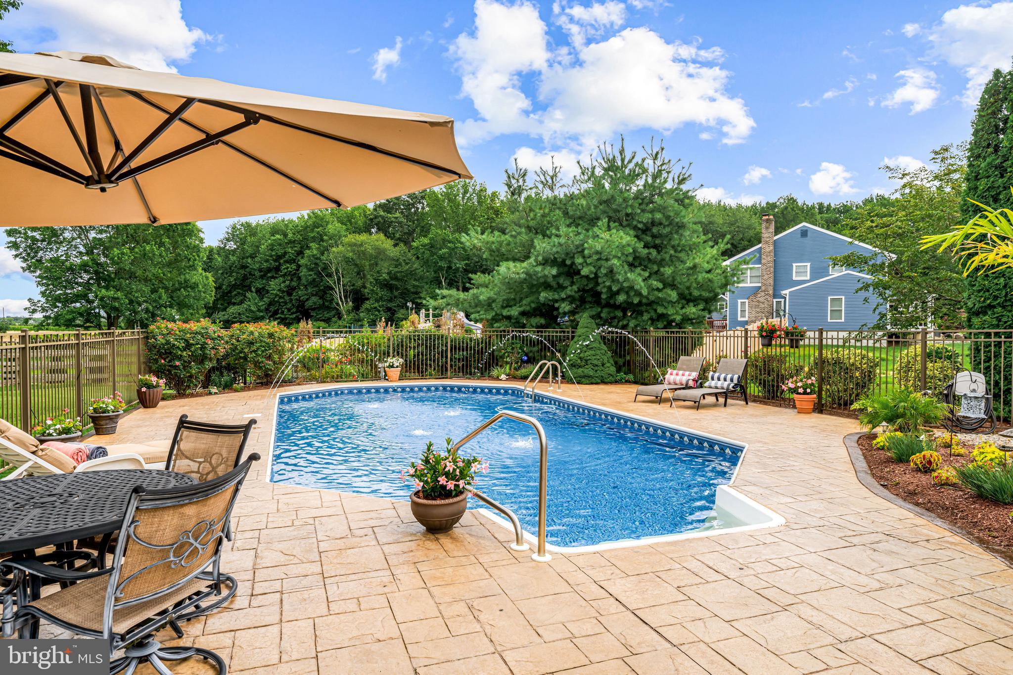 RIDINGS OF SOUTHAMPT - Residential