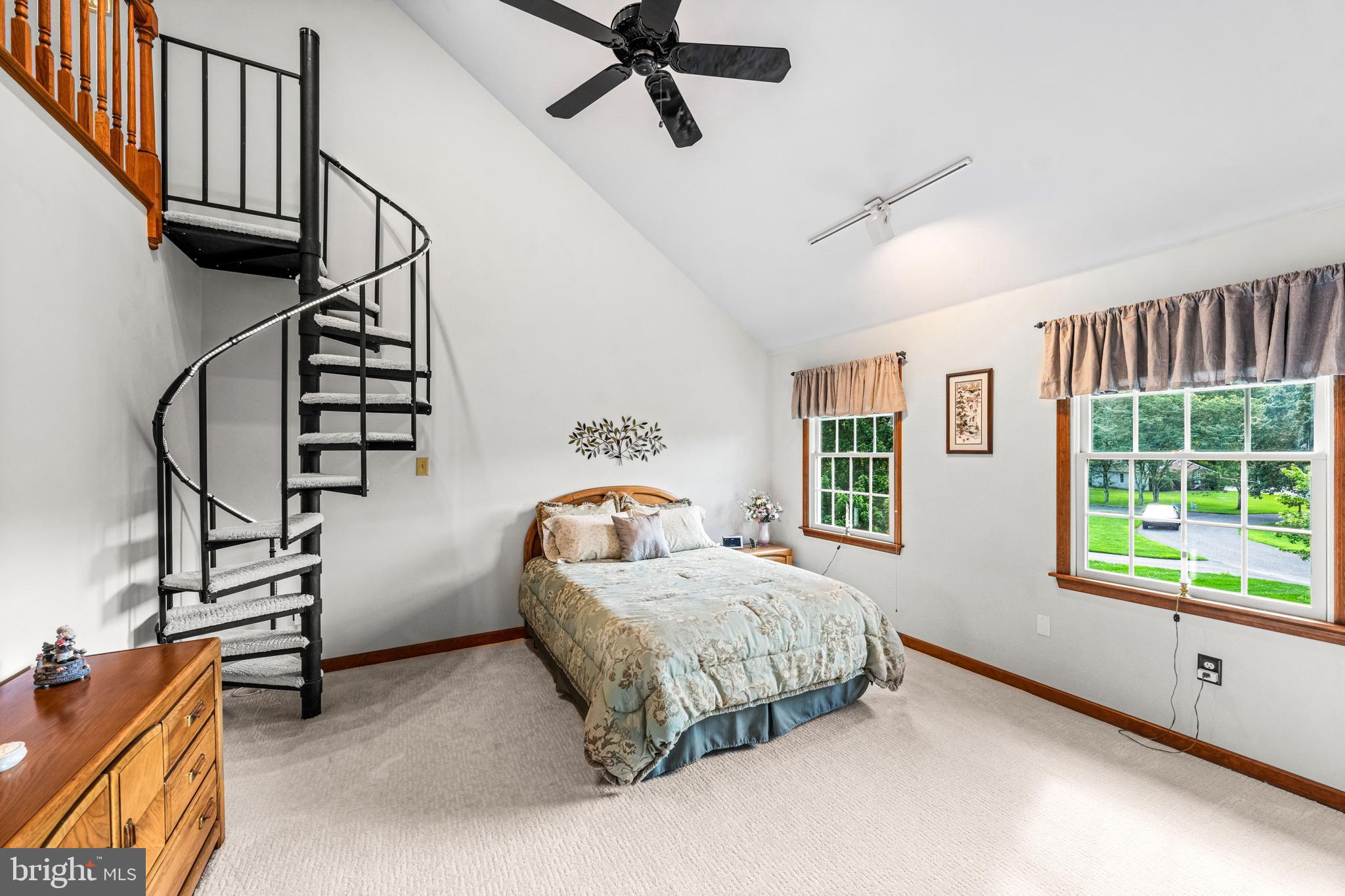 RIDINGS OF SOUTHAMPT - Residential