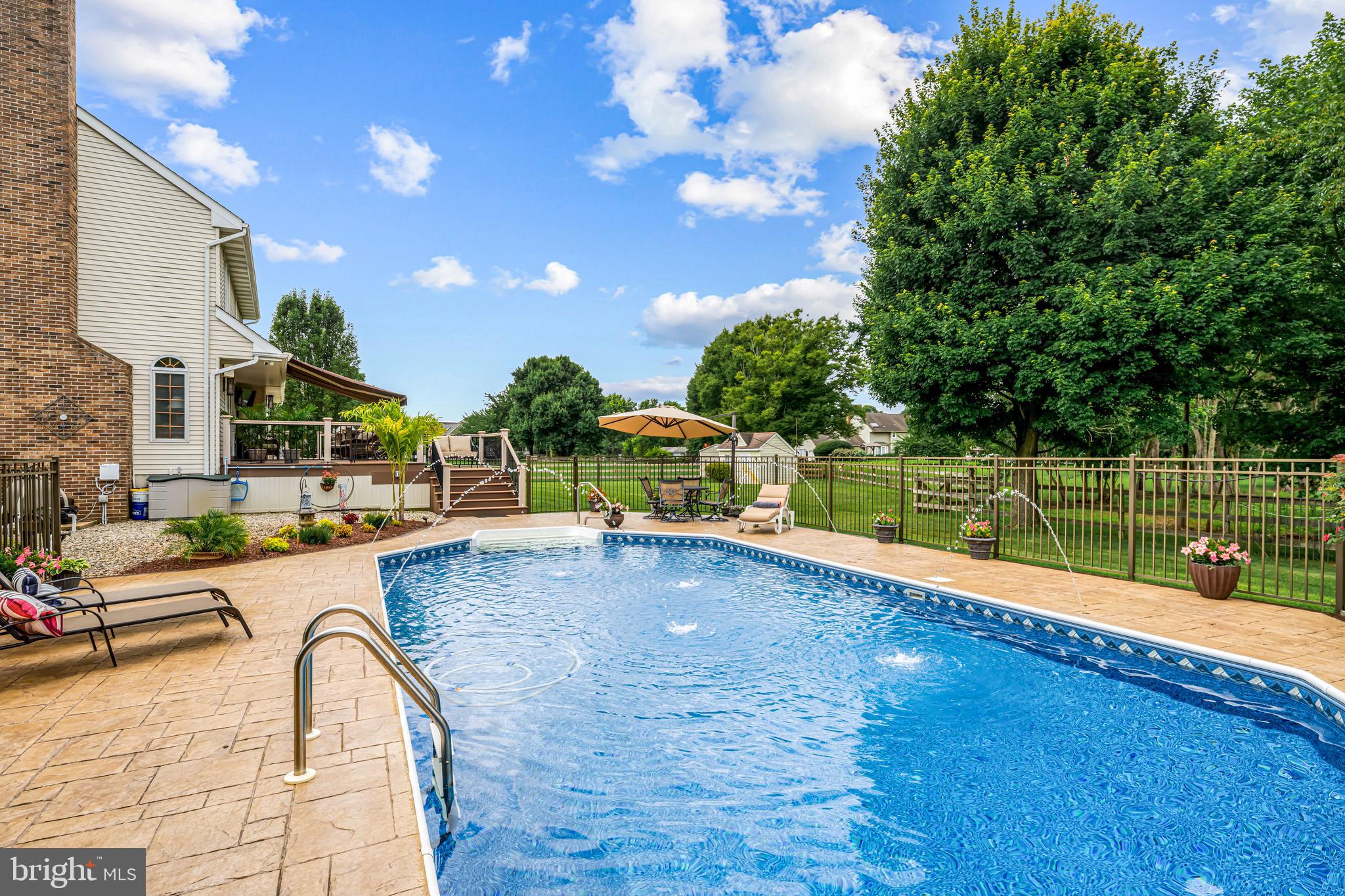 RIDINGS OF SOUTHAMPT - Residential