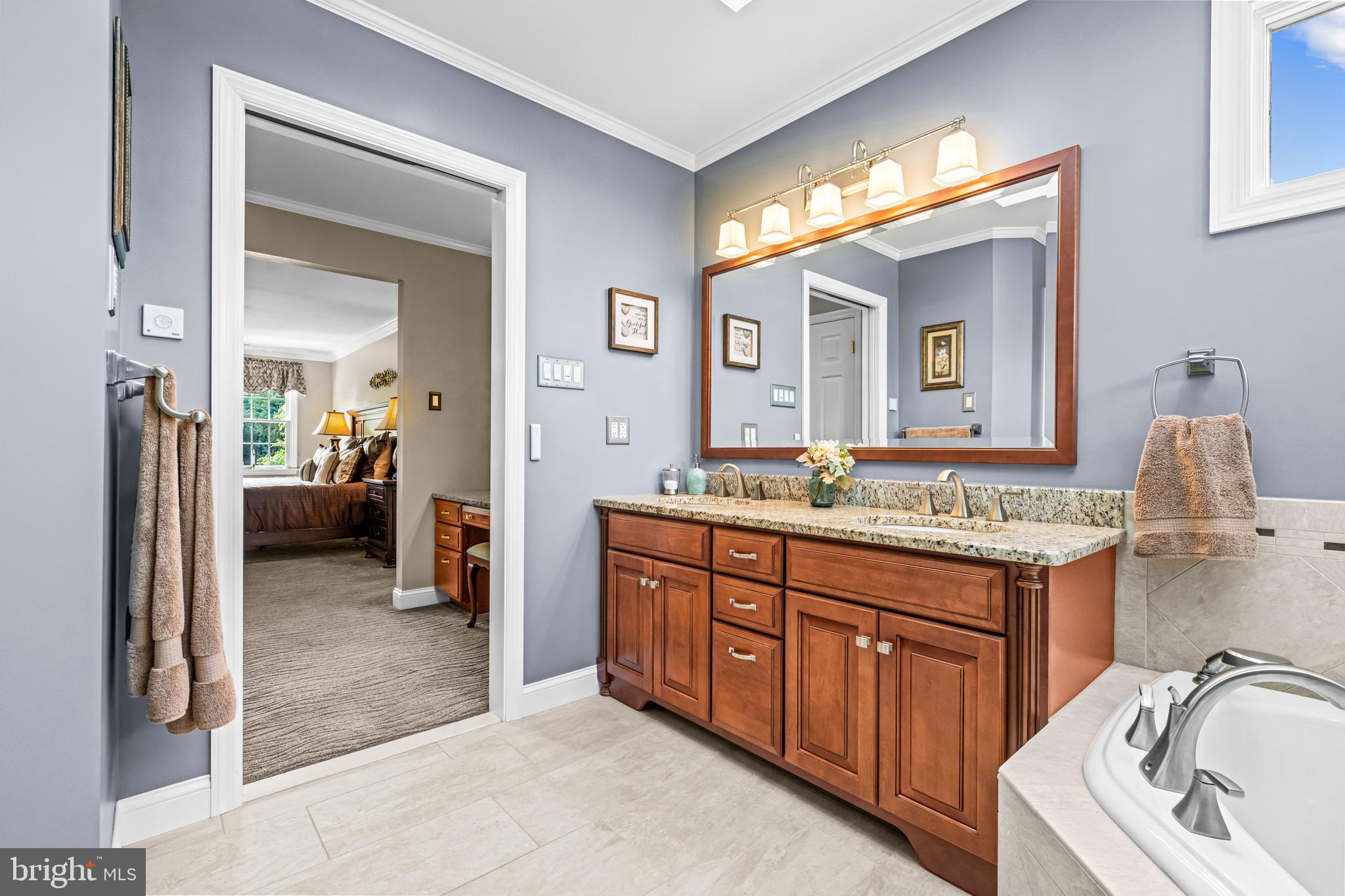 RIDINGS OF SOUTHAMPT - Residential